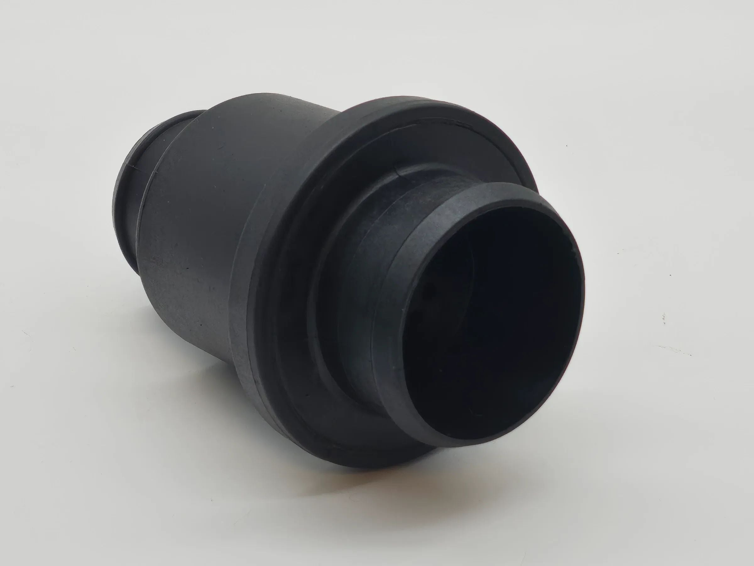 Original Ford Focus Turnier  1.8 DI Zusatzsauggeräuschdämpfer XS4Q9F764AB