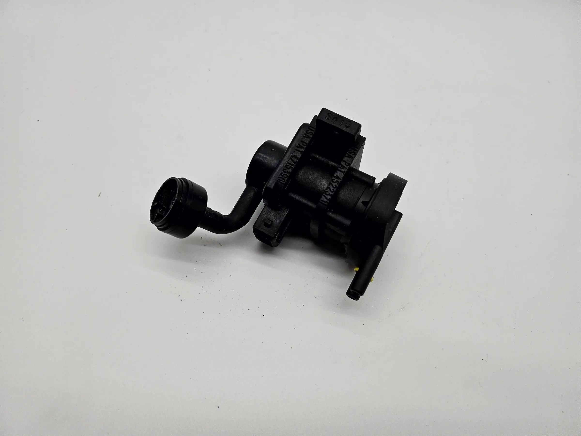 Оригинальный Opel Zafira A Магнитный клапан давления 09158200 4534375 GM Auto-veritas