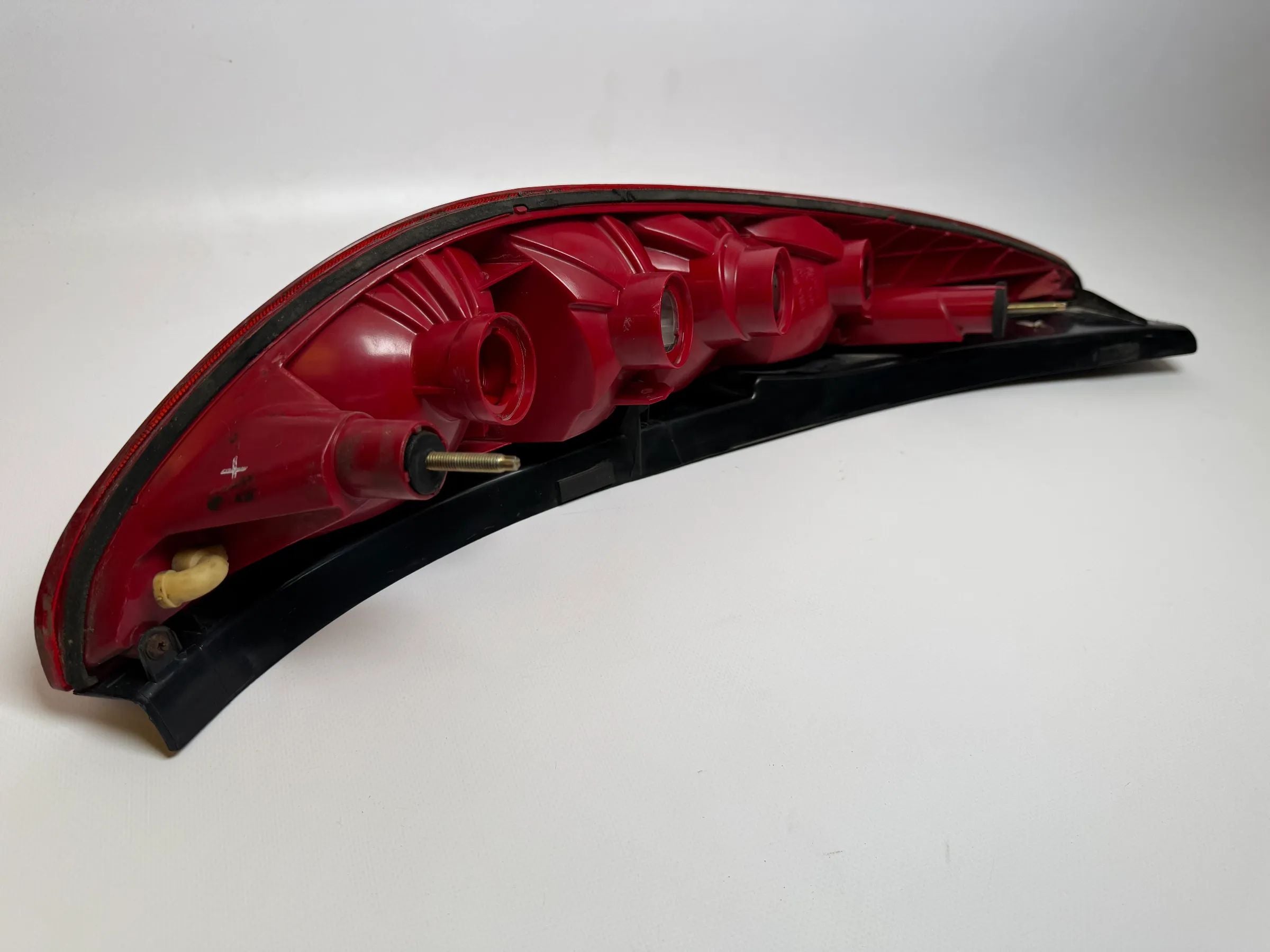 Oryginalne światło tylne prawe Ford Mondeo III (B5Y/BWY) 1S71-13404-C RH