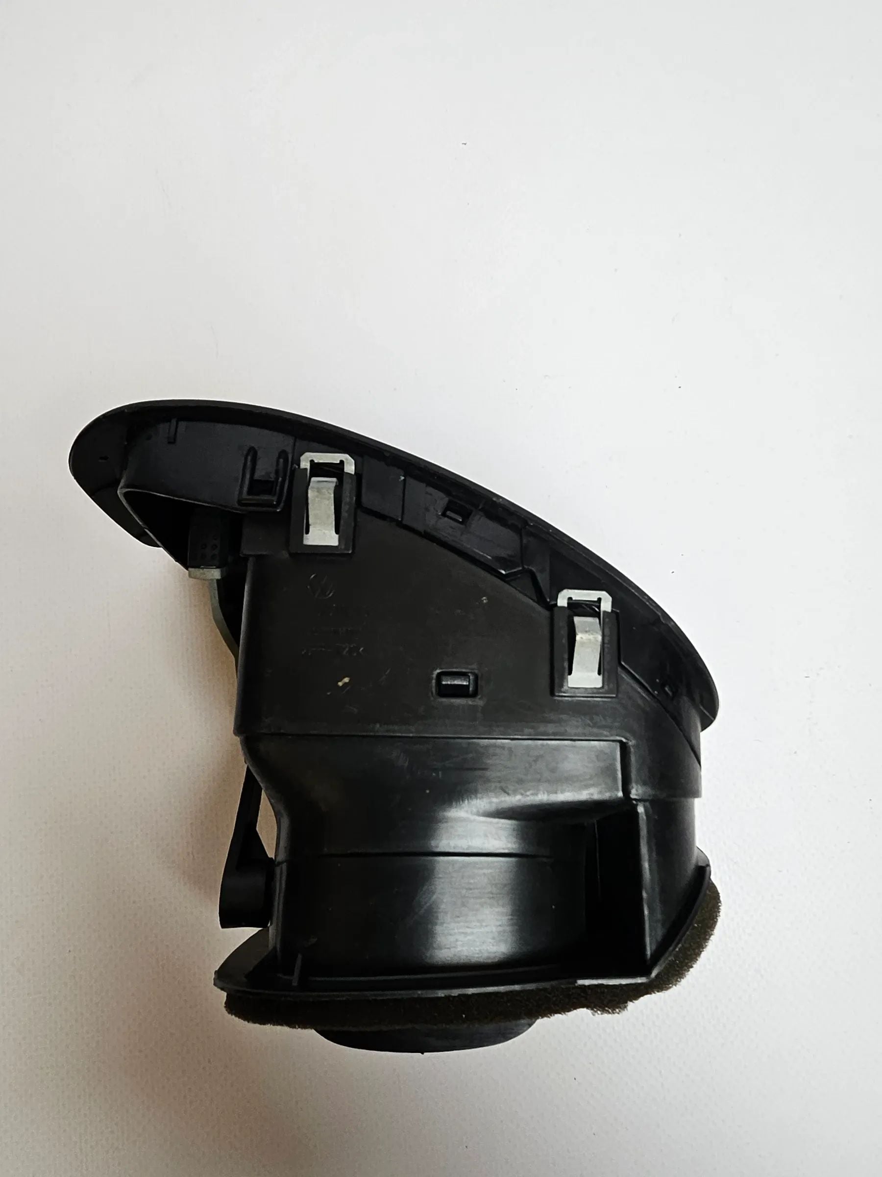 Oryginalna dysza powietrzna prawy nawiew VW Polo 6N 6N2 Lupo 6X 6X1819704A