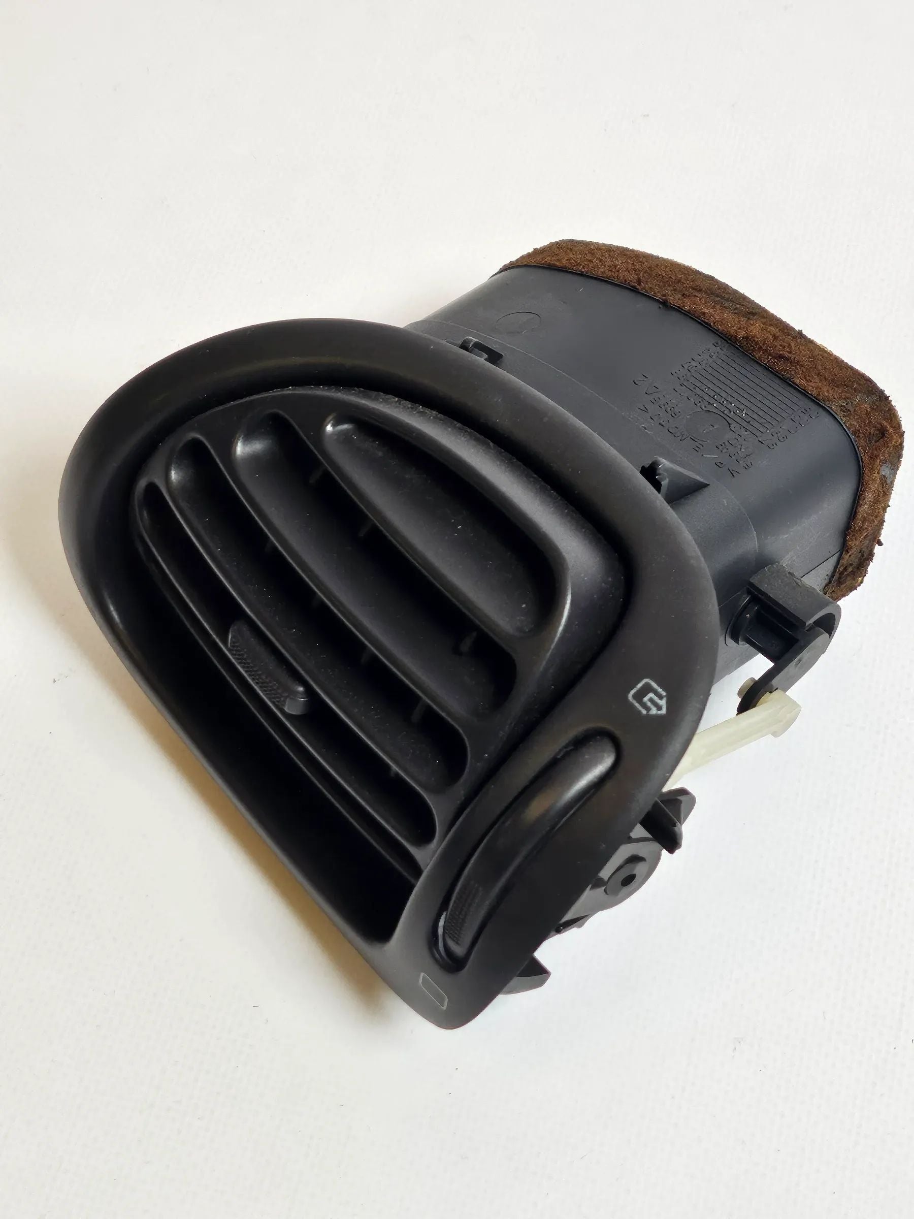 Peugeot 206 CC Luftdüse Luftdusche Lüftungsdüse Lüftungsgitter rechts 9632184377