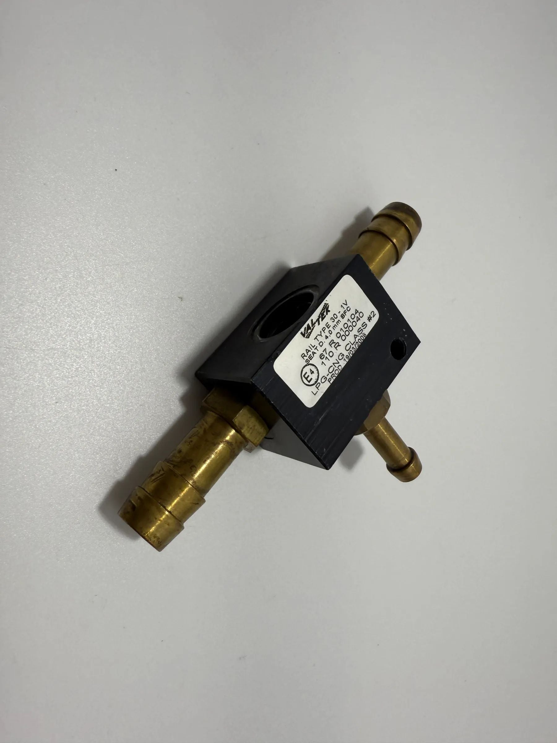 Original Valtek LPG Rail Type 30-1V injection rail 67R010104 / 110R000040 