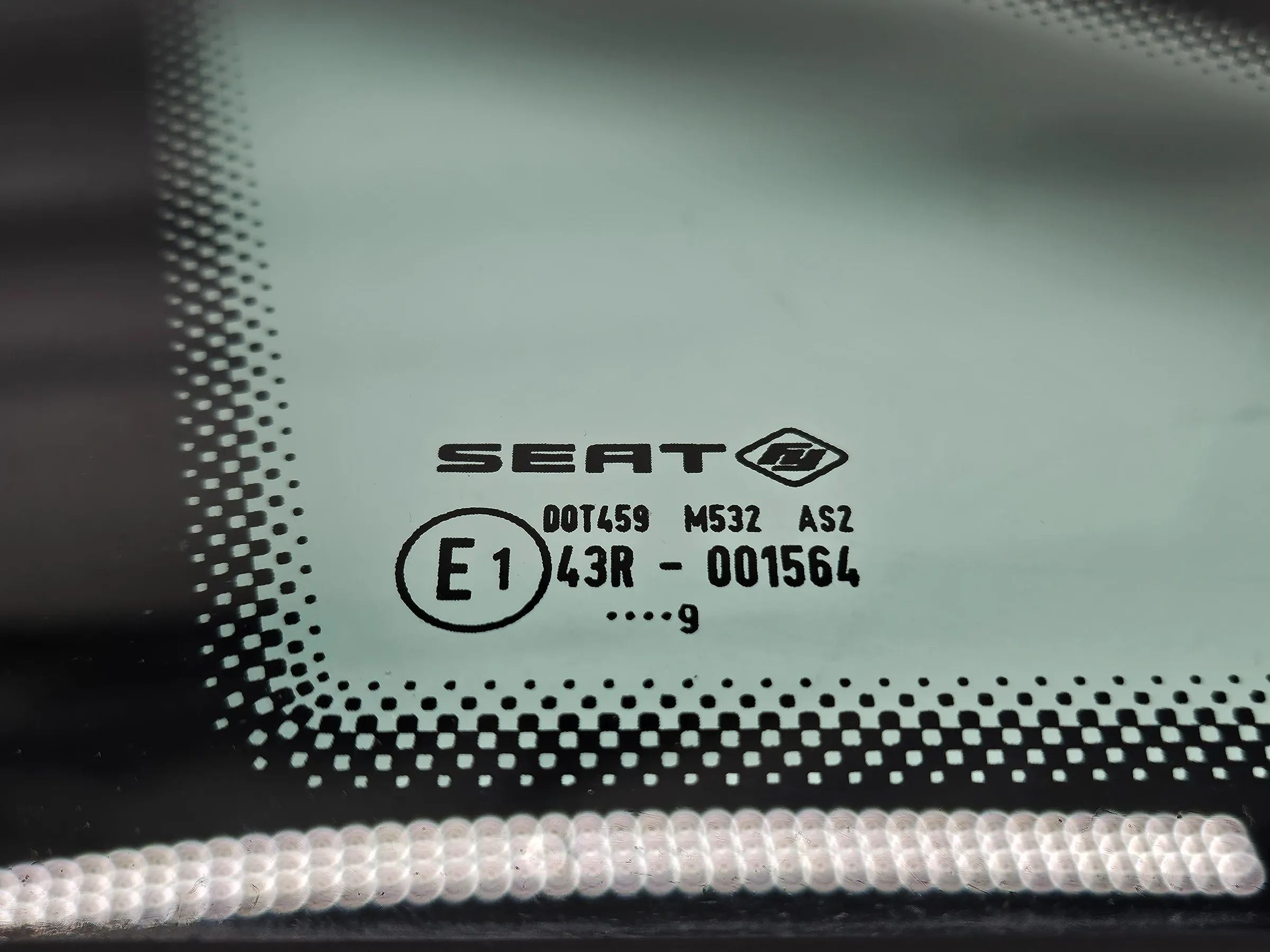 Original Seat IBIZA 4 6J5 vitre triangulaire avant droite 6J0845412