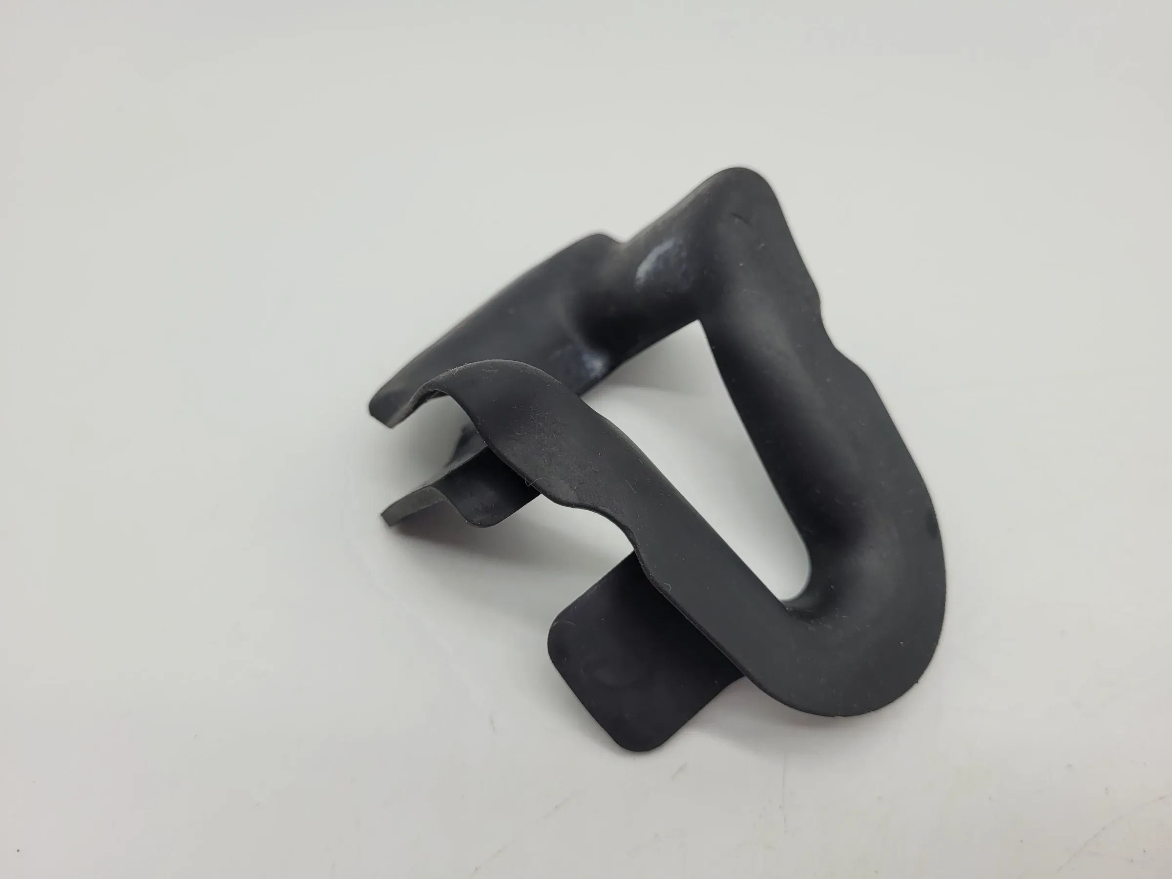 Original Audi A4 (8E/B6/B7) Türschloss Gummi L/R Vorne/Hinten 8E0837087D