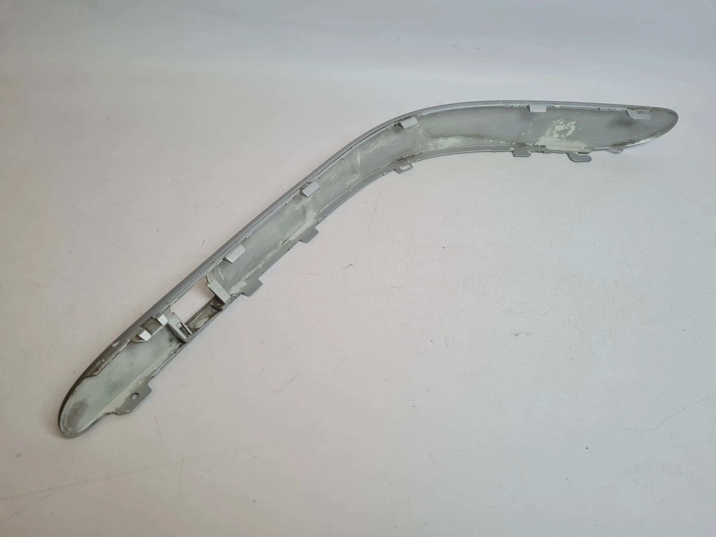 Original Mercedes-Benz C-Klasse (W203) Zierleiste Stoßstange Rechts, A2038854421