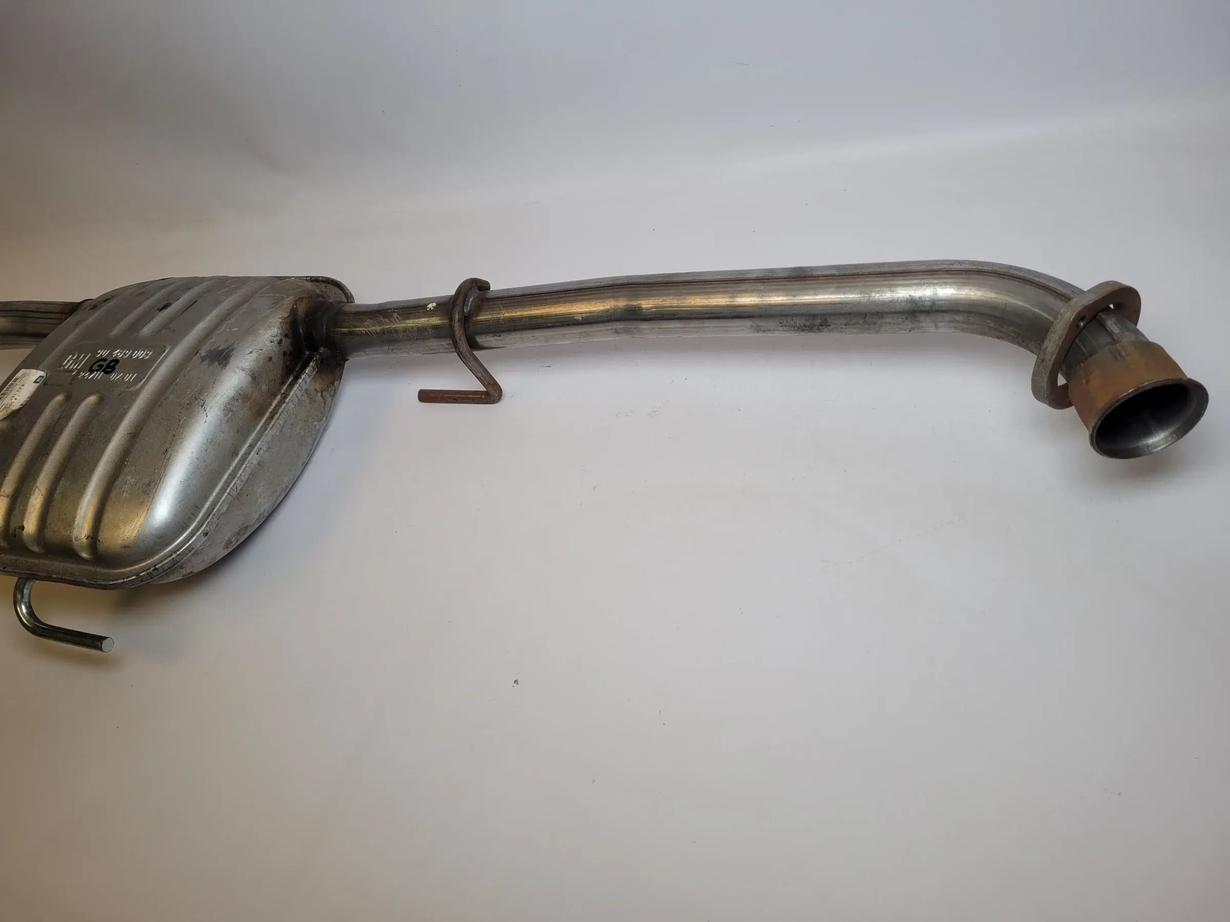 Original Opel Omega B (V94) Mittelschalldämpfer Auspuff 90528003