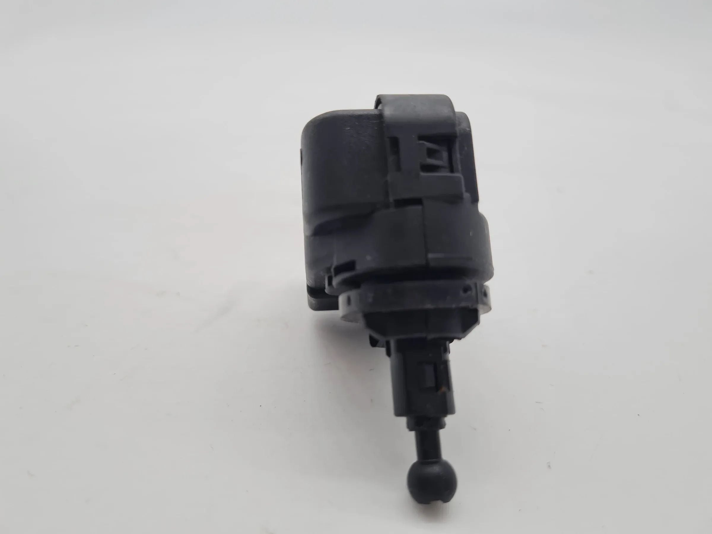 Original Ford KA (RB) Scheinwerfer Stellmotor LWR L/R 97KG-13K198-AD