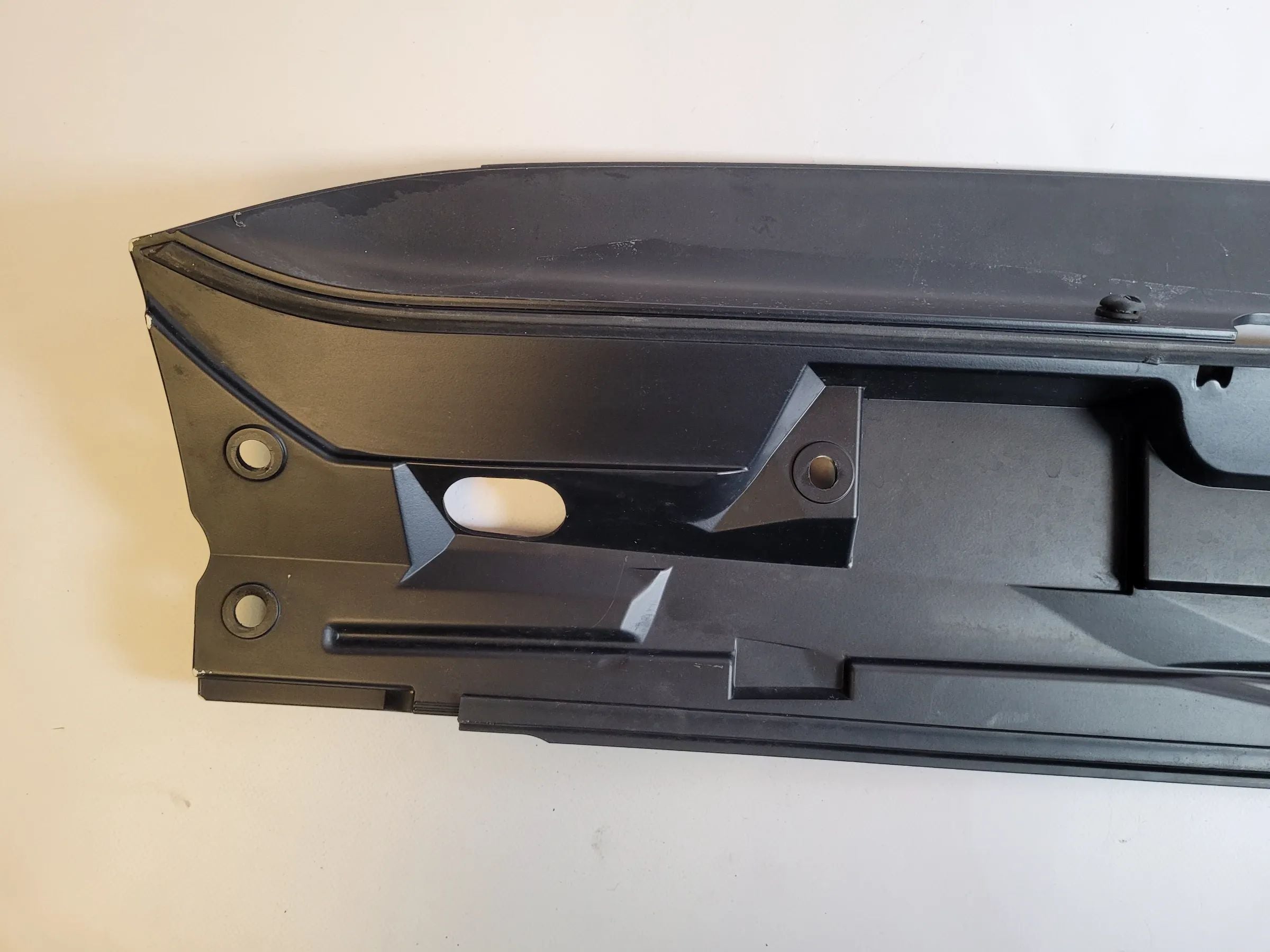 Original BMW X5 (E53) Unterschale Heckspoiler 7025611