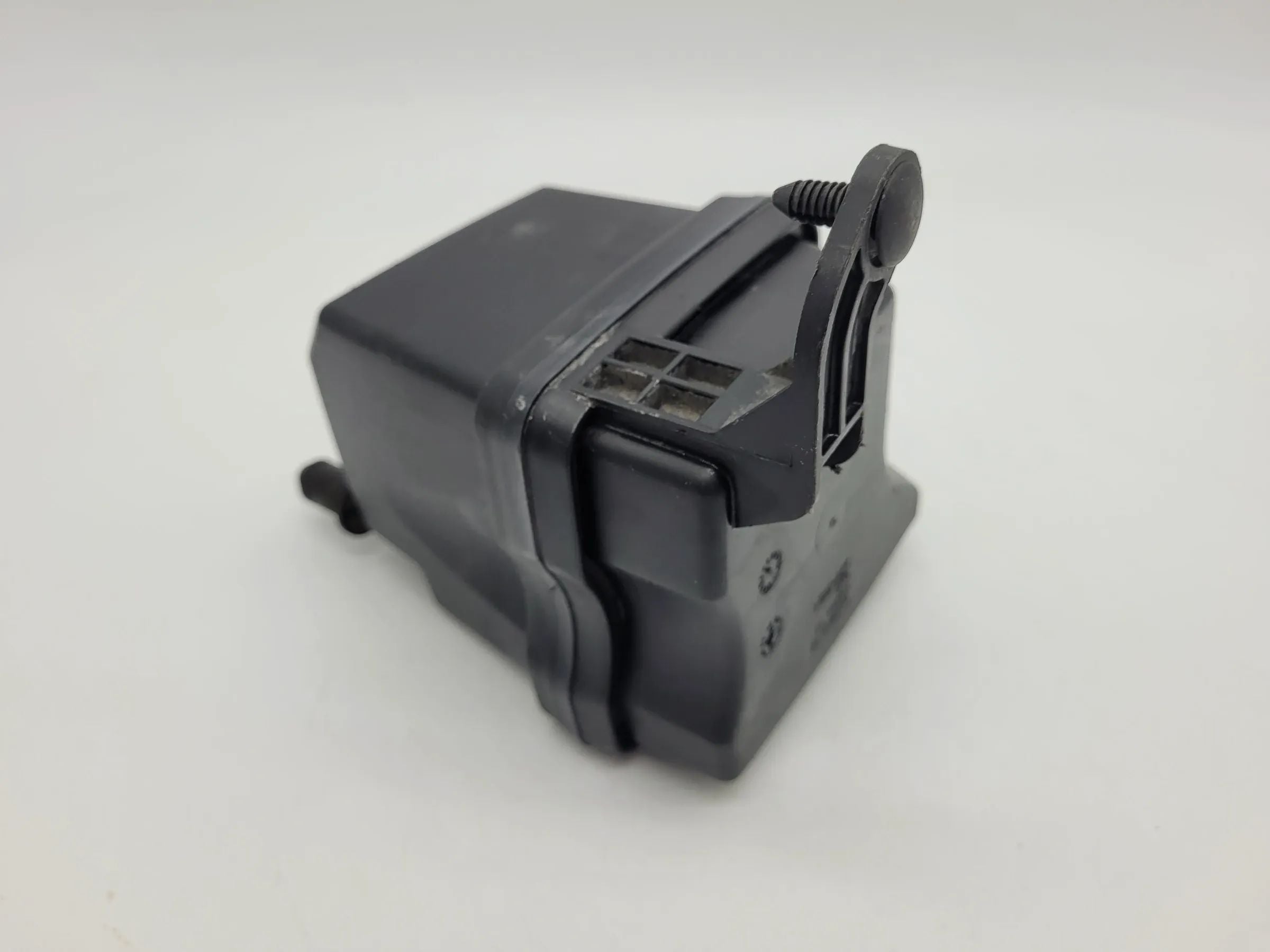 Original Mini One (R50/R53) Luftansaugresonator 1477842-02