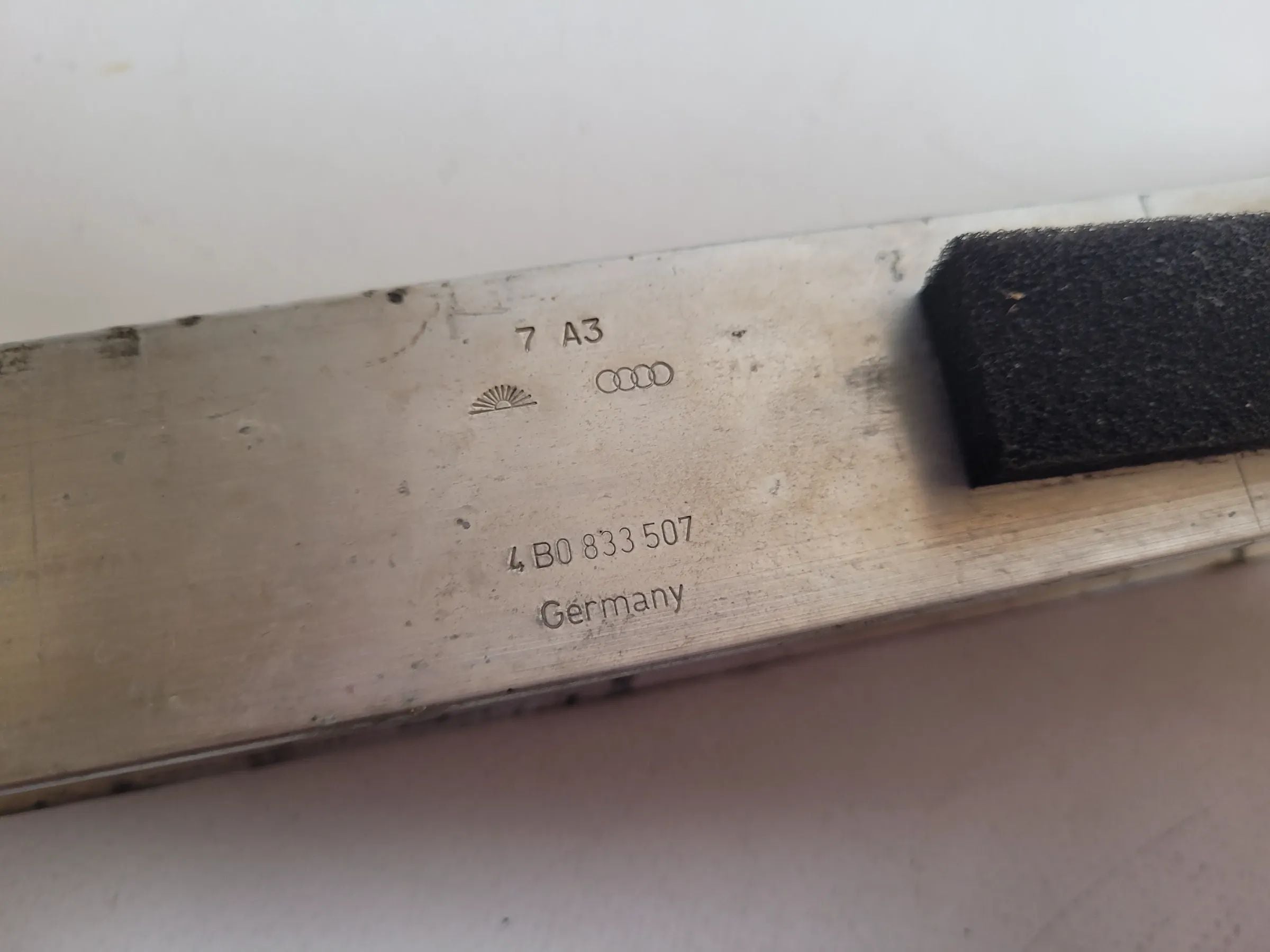 Original Audi A6 4B2/4B4 Alu Türprallträger Seitenverstärkung L/R 4B0833507
