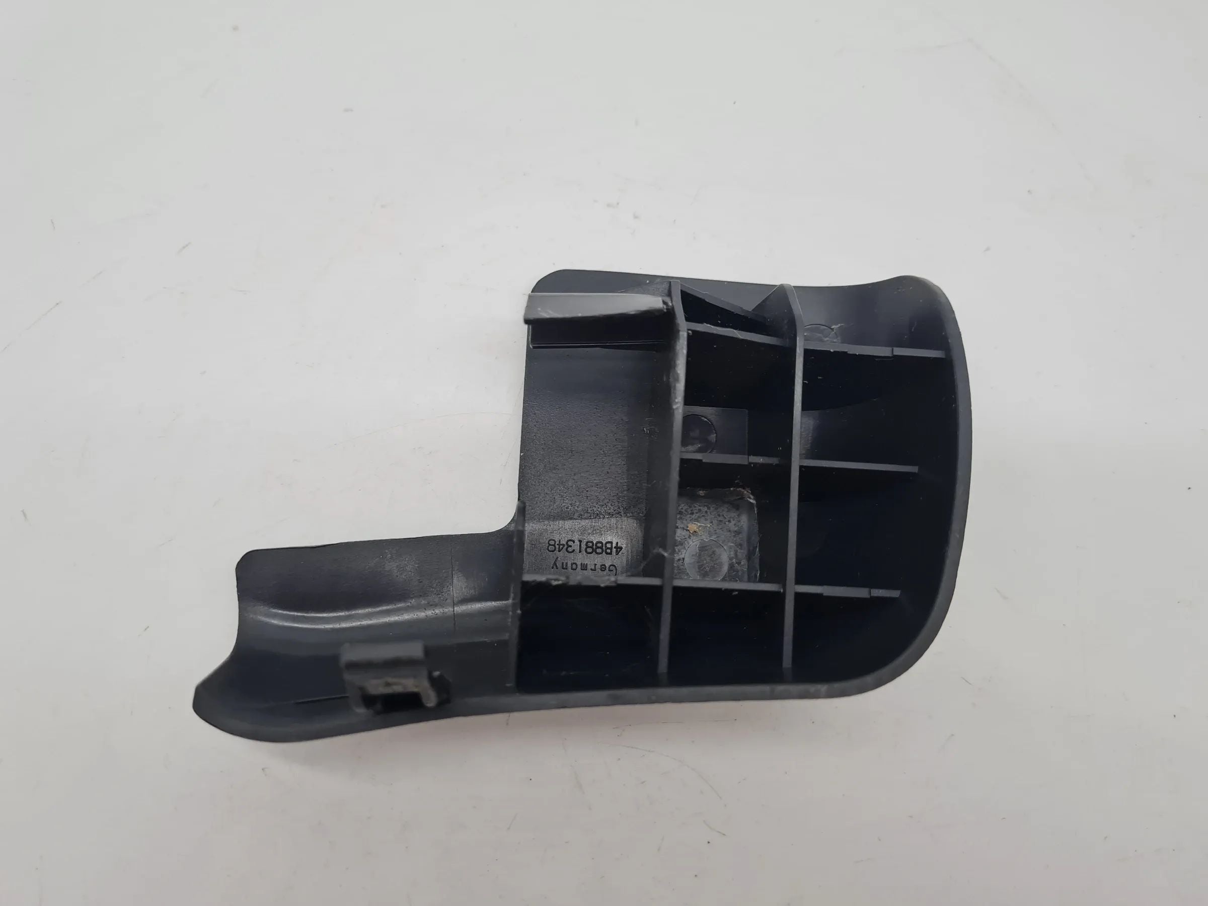 Original Audi A6 (4B2/4B4) Abdeckung Blende Sitz Vorne 4B0881348