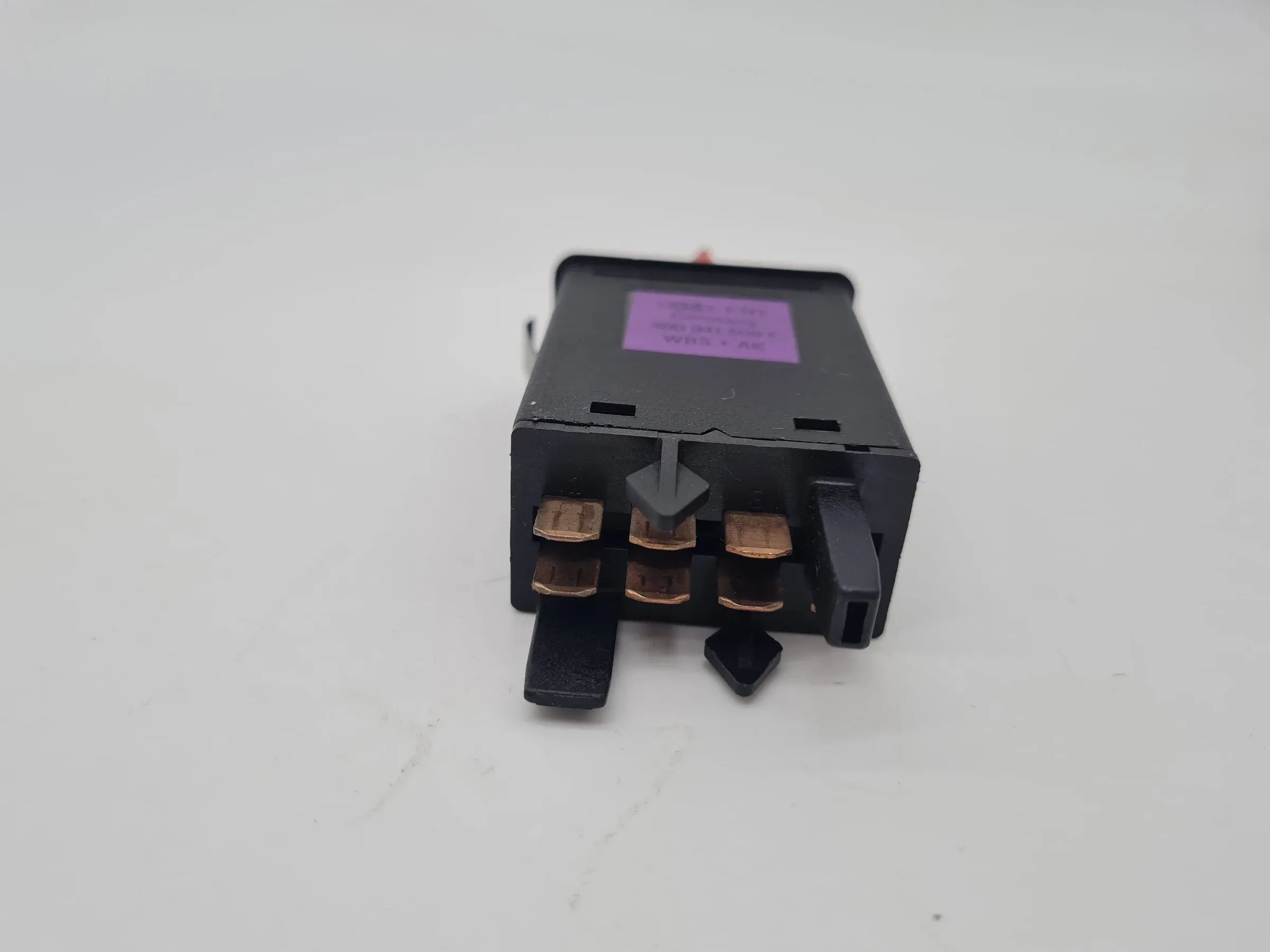 Original Audi A6 (4B2/4B4) Warnblinkschalter Warnblinker 4b0941509F