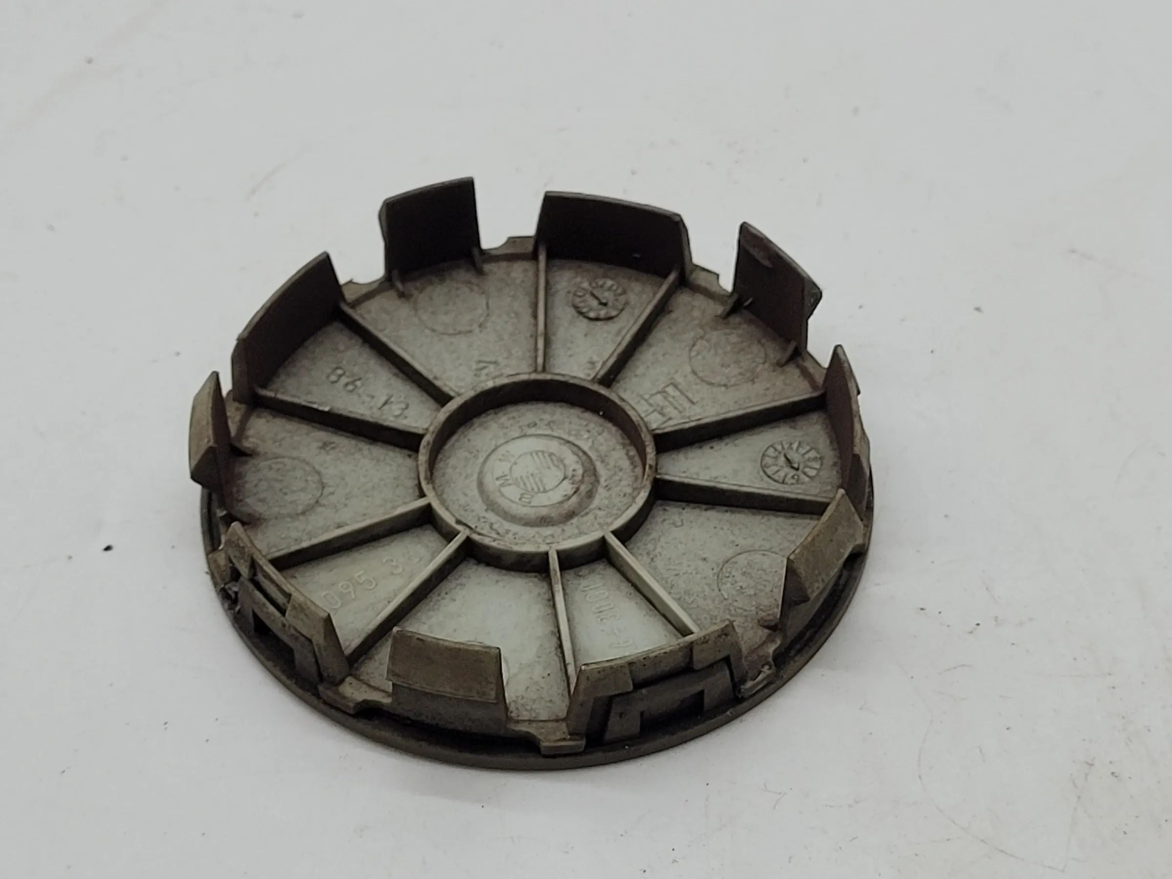 Original BMW E46 E87 E90 E91 E92 E39 E60 Nabendeckel Felgendeckel 1095361