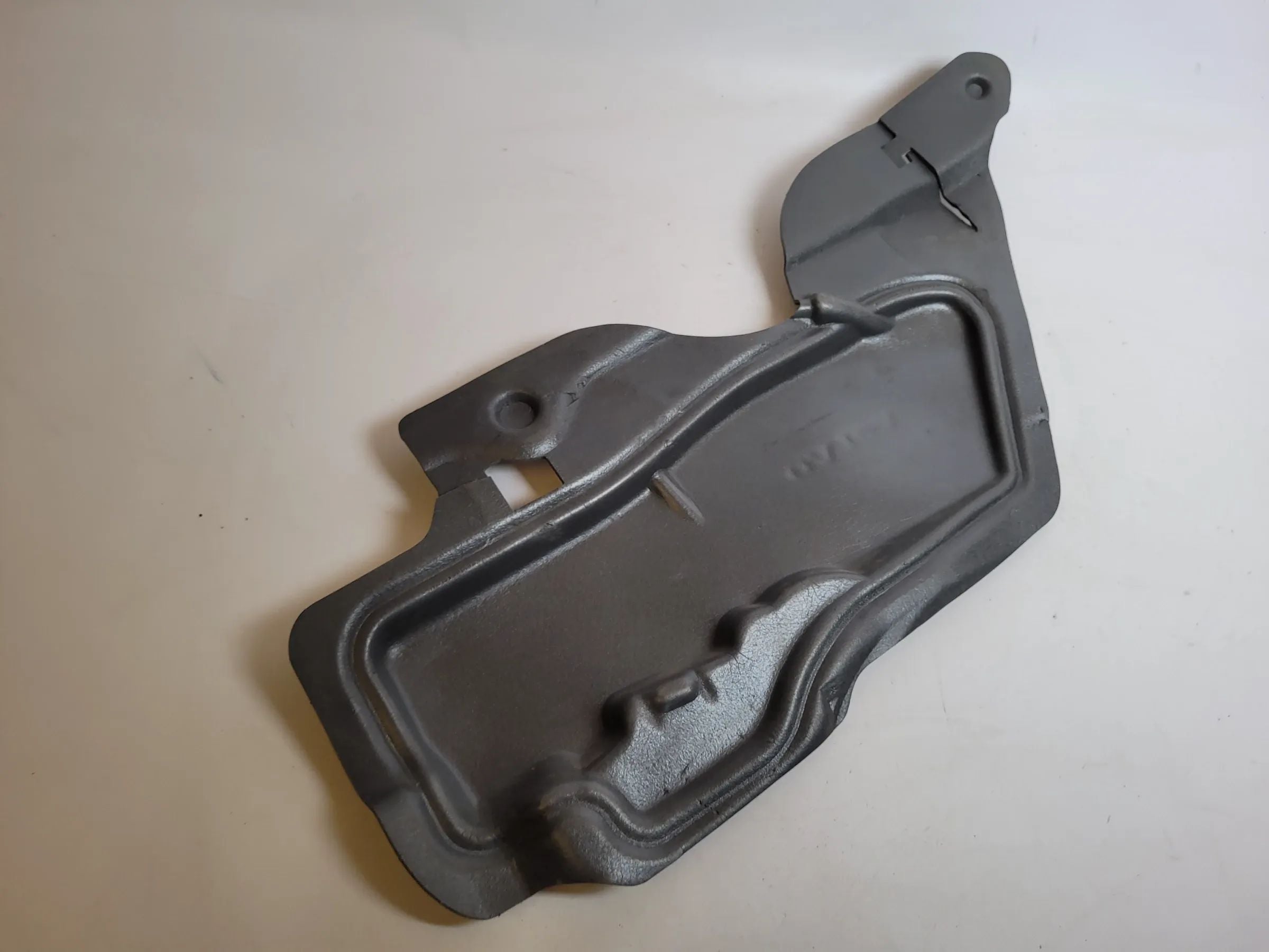 Volvo S60/V70 Schutz / Isolierung / Schaumstoff Hinten Rechts 8679182 Original
