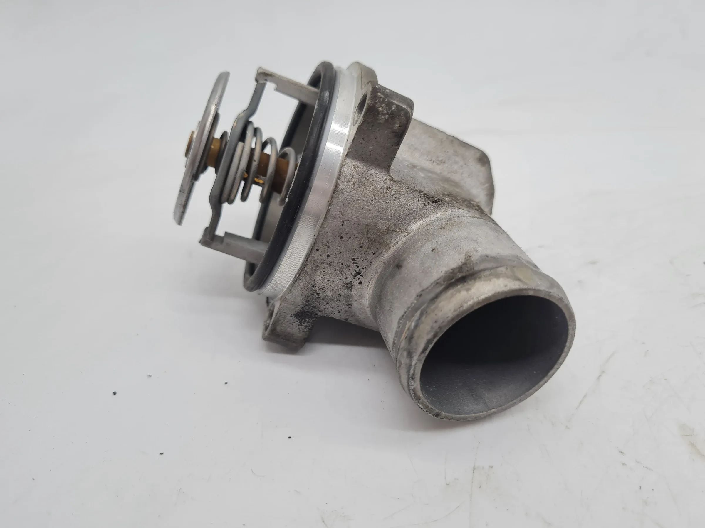 เทอร์โมสตัทแท้ Mercedes C-Klasse CL203 M111.951 A1112031075