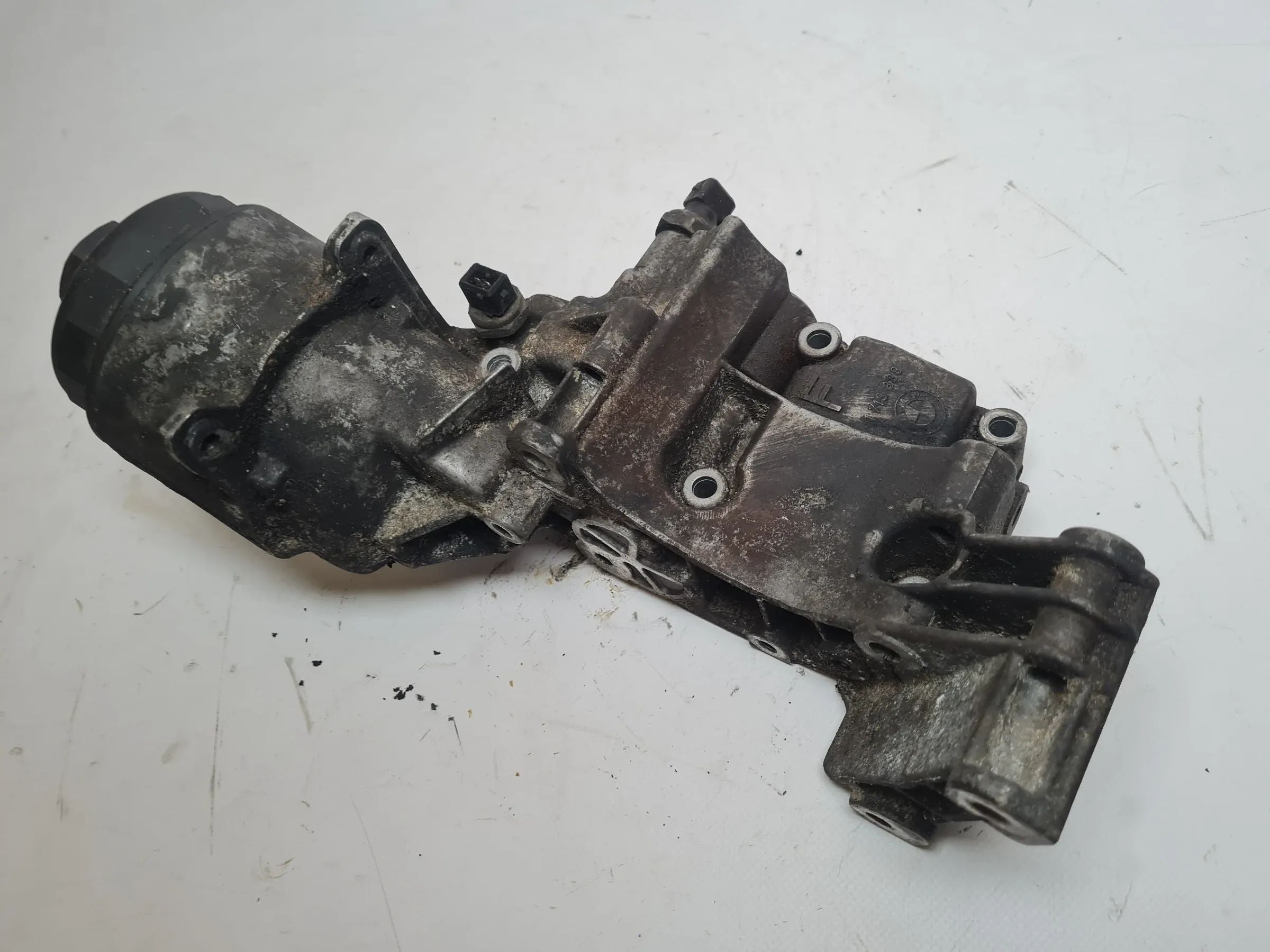 Original BMW 3er (E46) Rumah Filter Oli 1713838