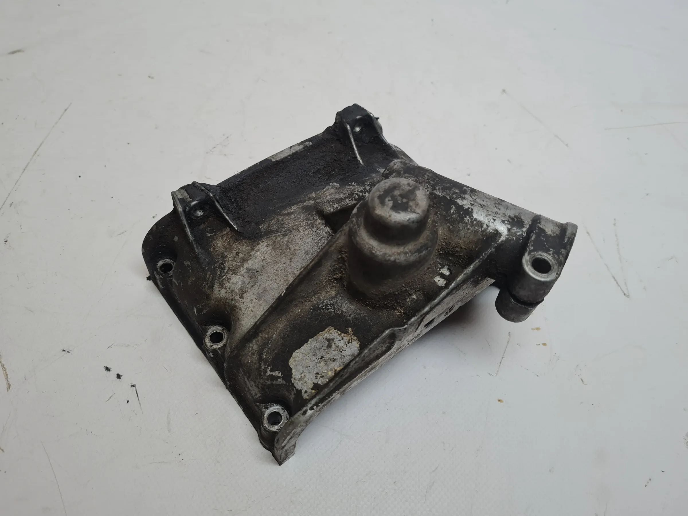 Original BMW E12 E23 E24 E28 Upper Chain Case Cover 1278707