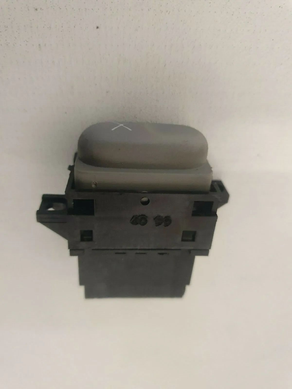 純正RENAULT SCENIC 1 I JA BJ01 RX4 パワーウインドウロックスイッチ 7700433112