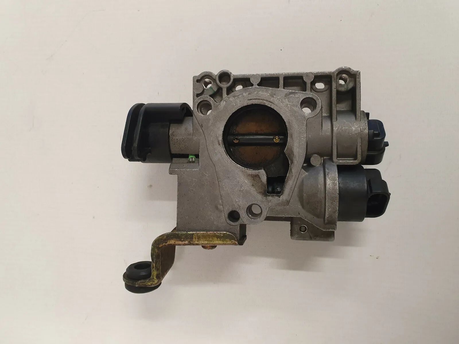 フィアット プント 188 1.2L 8V スロットルバルブ 純正 77363298 71718959 365XFE1