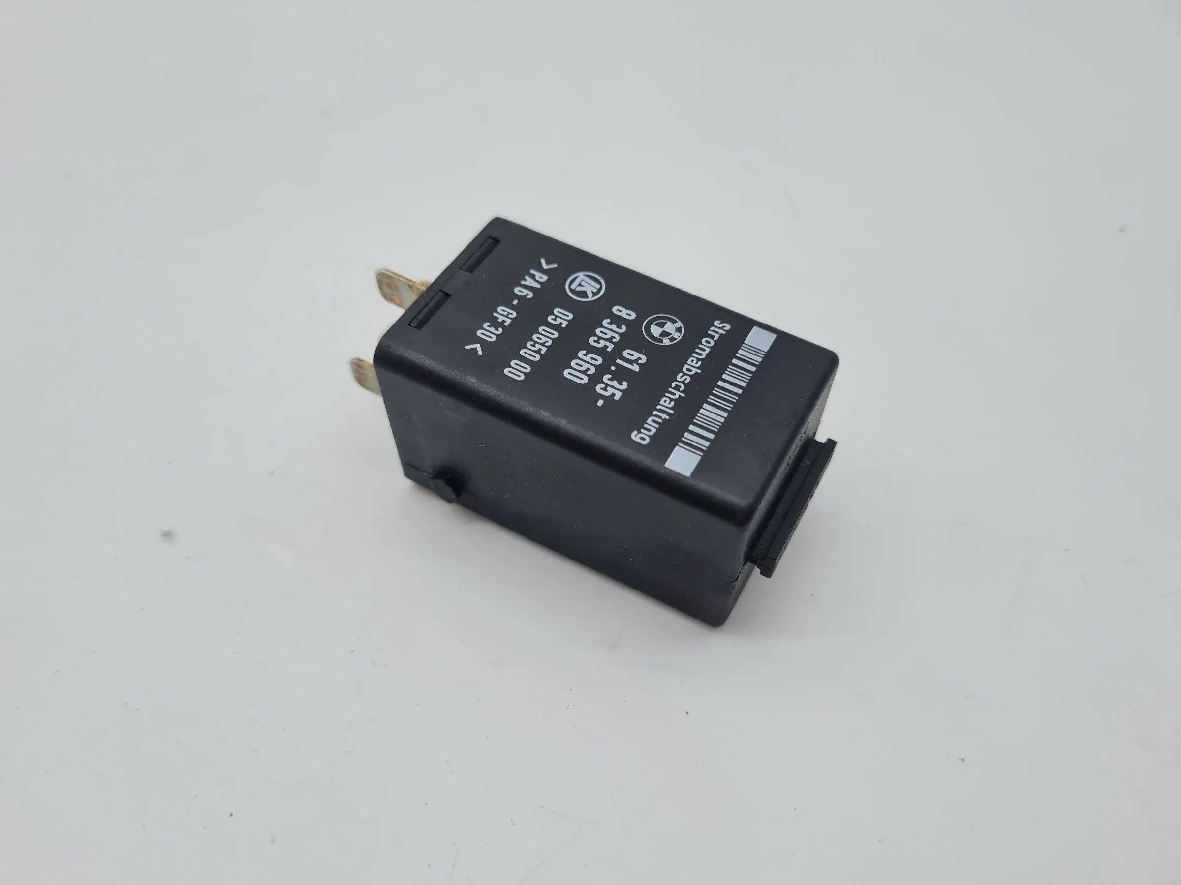 BMW 5er/7er/X5 E38/E39/E53 Ausschaltrelais 61.35-8365960 Original