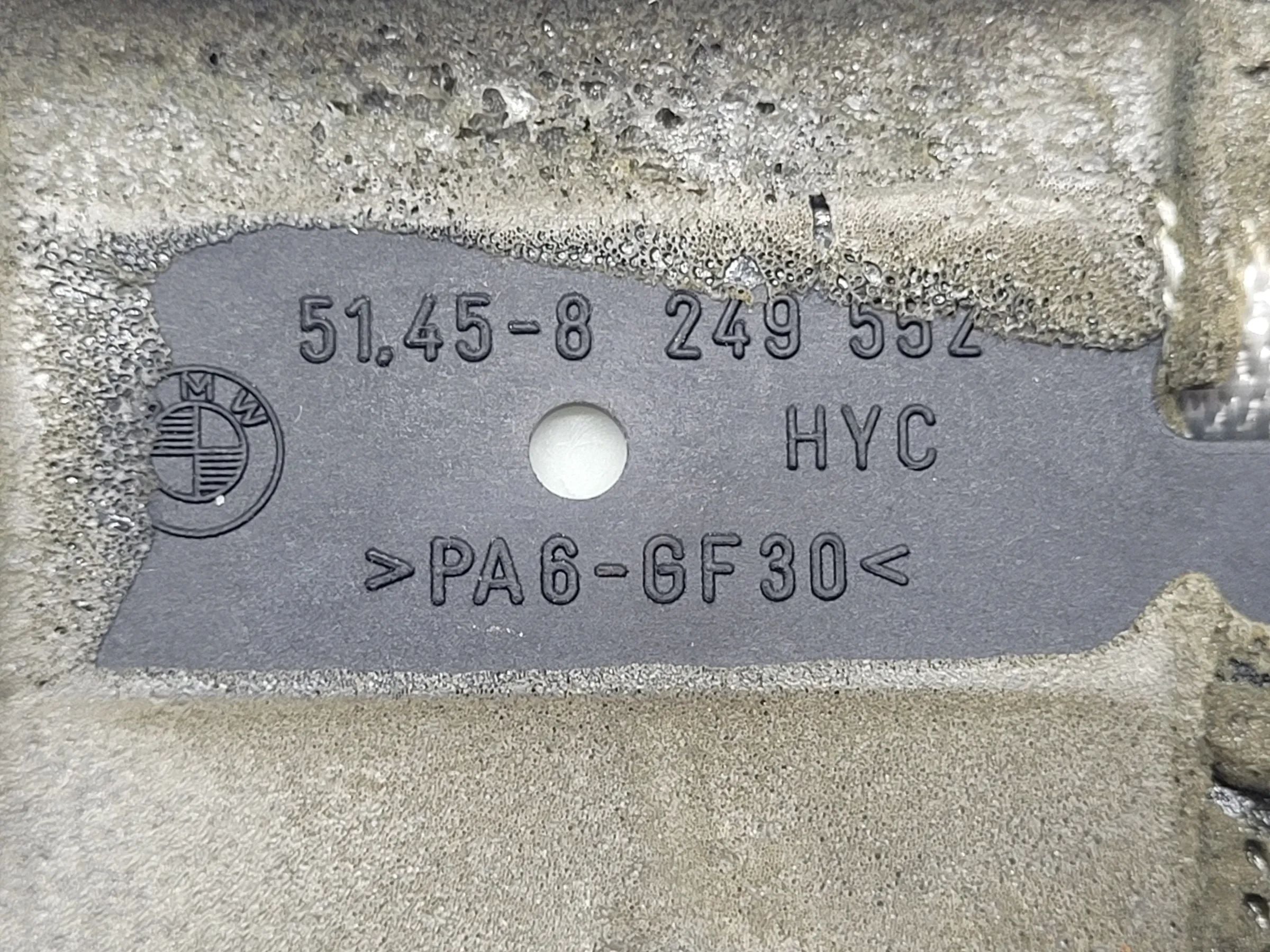 BMW 5er Touring E39 Deckel Amaturenbrett Airbagdeckel 8249552 Original