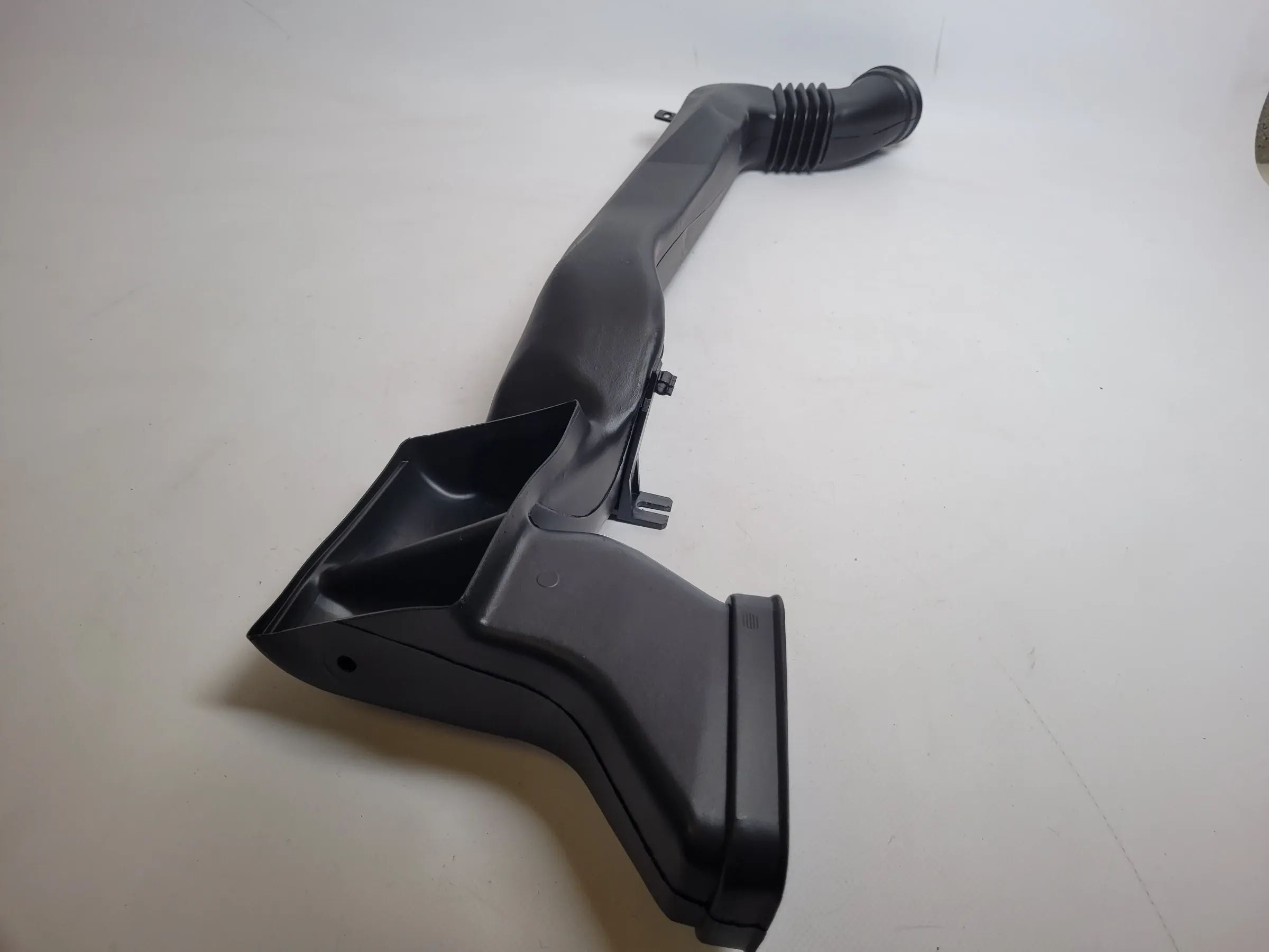 BMW 5er Touring E39 Kaltluftkanal Luft Links 64.22-8159751 Original