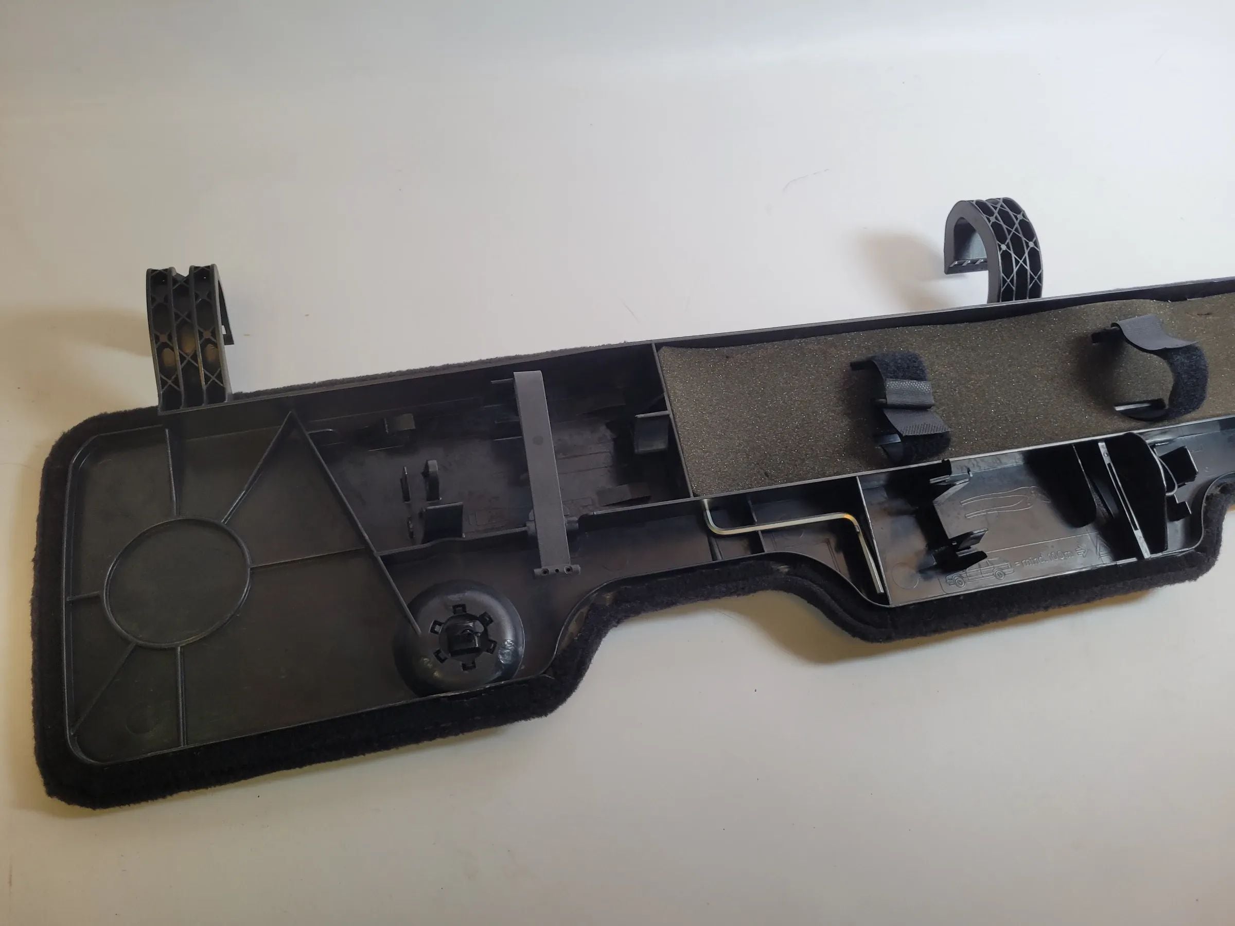 BMW 5er Touring E39 Abdeckung Verkleidung Werkzeugkasten 8194671 Original