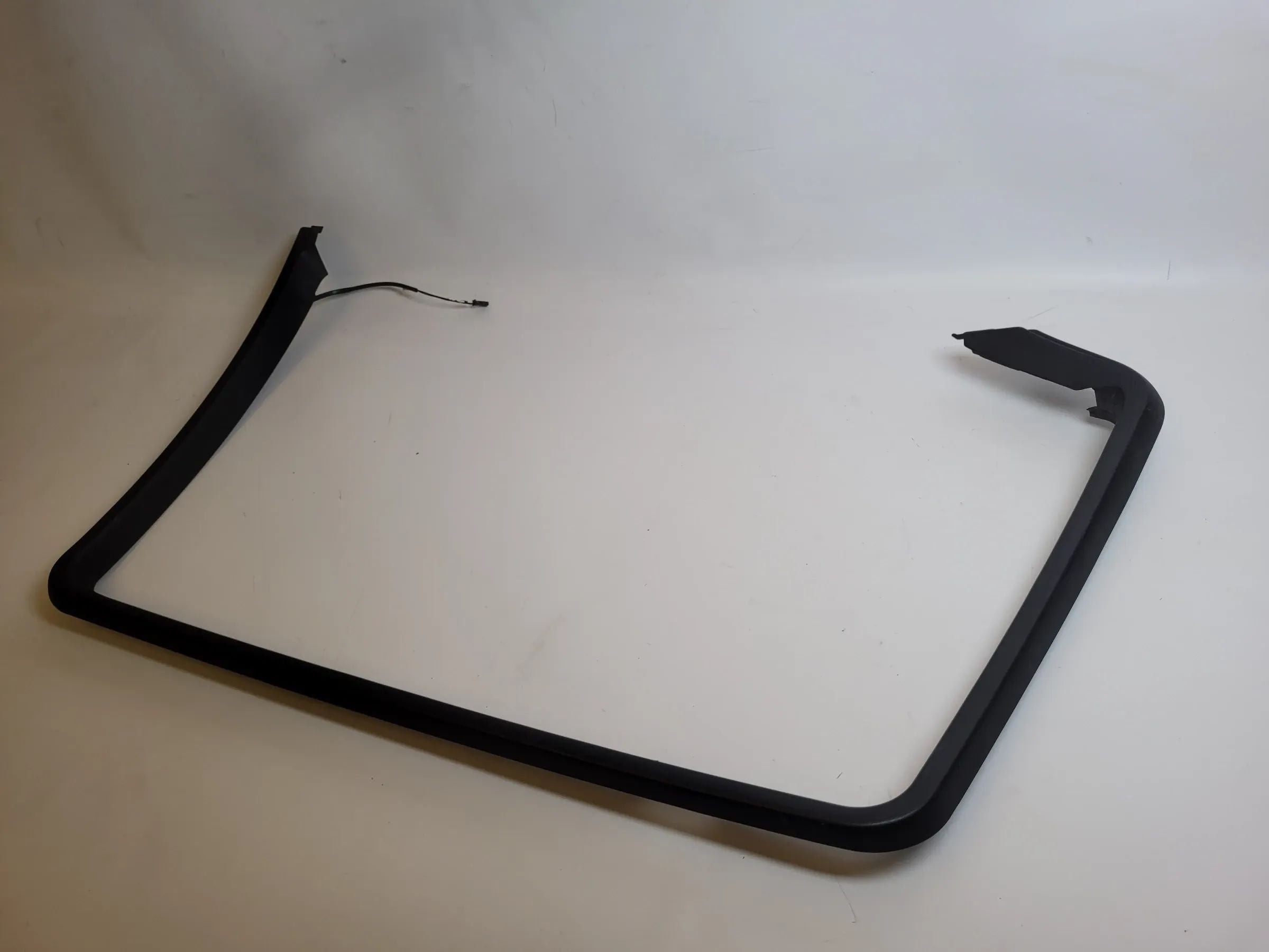 BMW 5er Touring E39 Blende Fensterrahmen Tür Links Hinten 51.34-8189273 Original