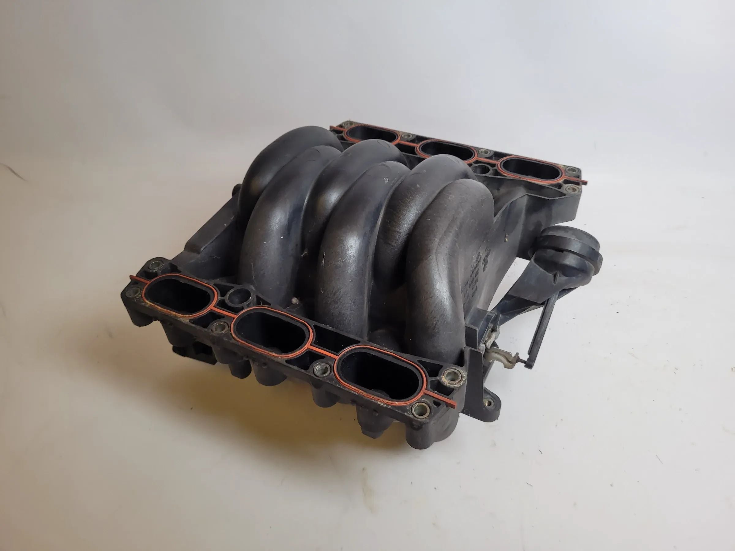 Audi A4/A6 4B/8D 2.4, 121KW Ansaugbrücke Ansaugkrümmer 078133151AK Original
