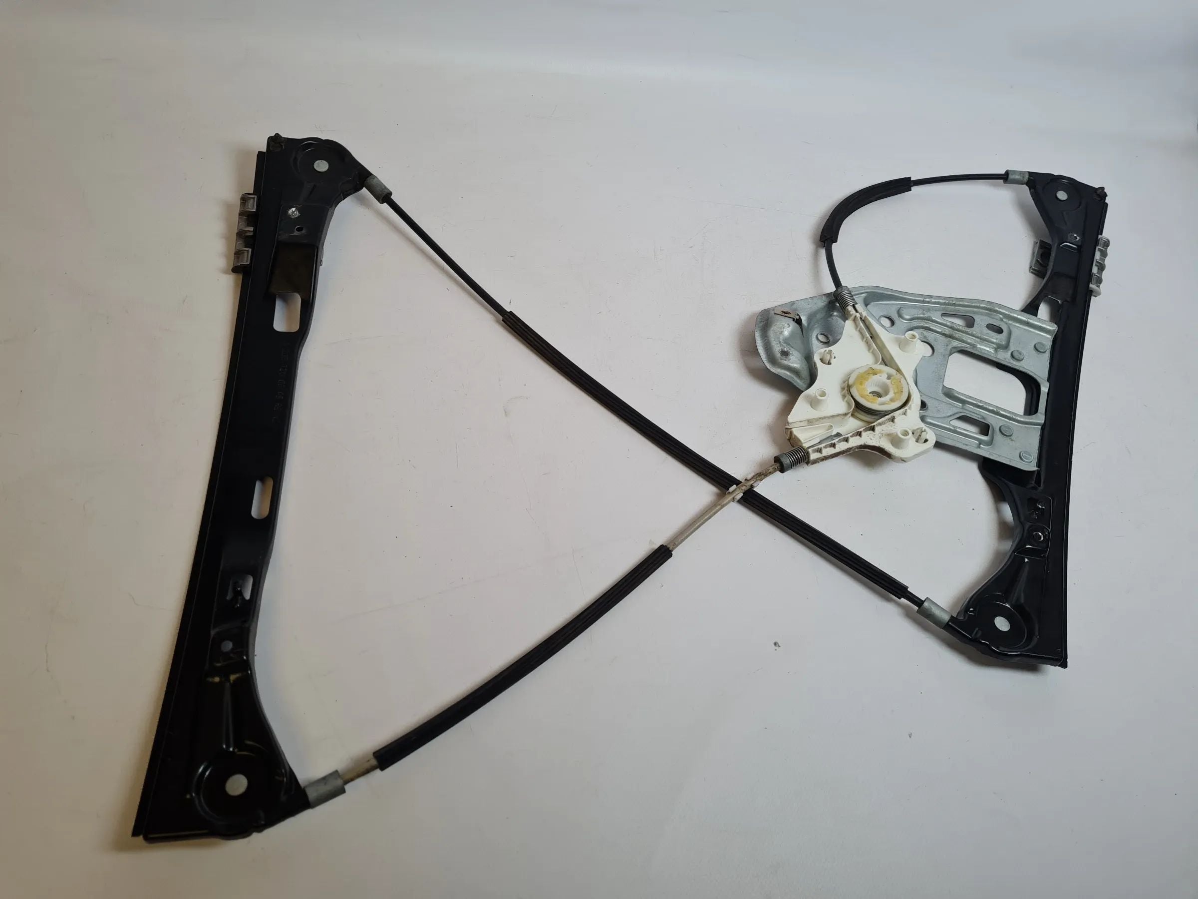 Original Mercedes C-Klasse (CL203) Fensterheber Elek. Rechts Vorne A2037200646