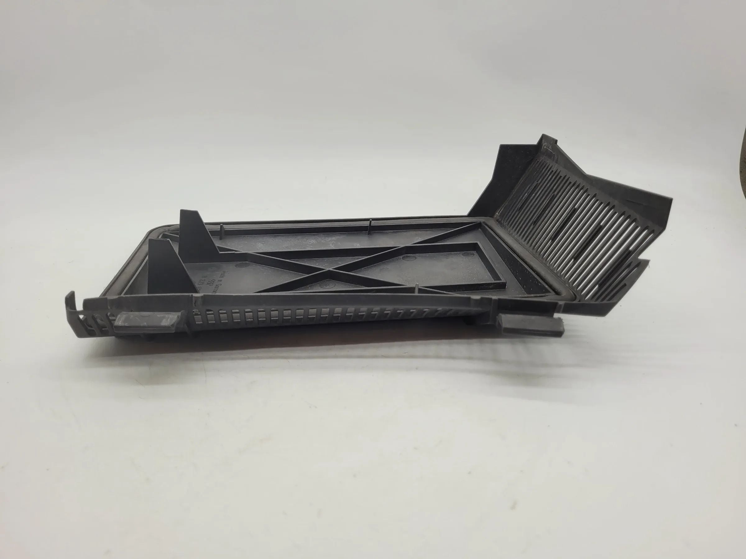 BMW 5er Touring E39 Pollenfilter Gehäuse Deckel Links 64.31-8379627 Original