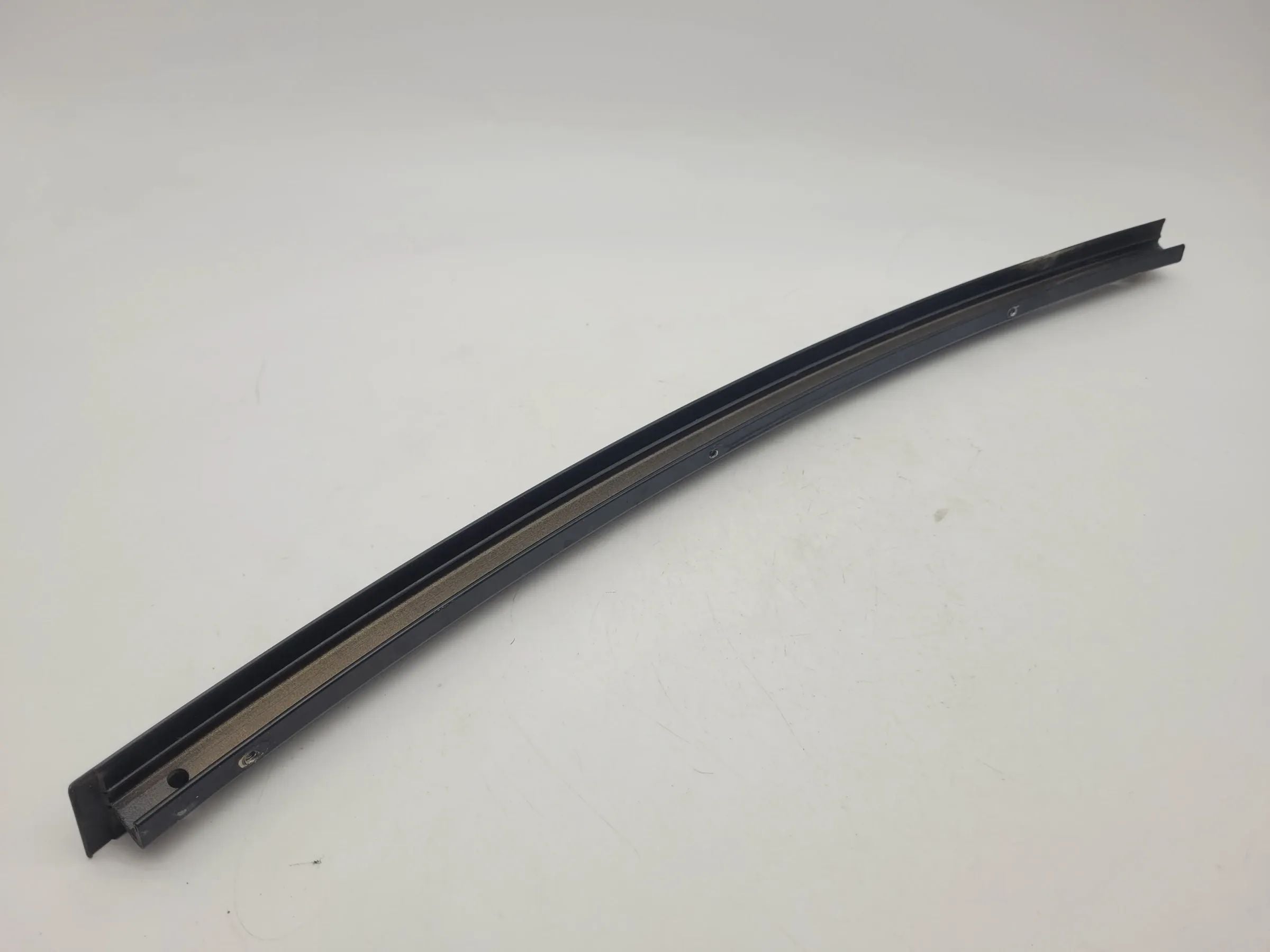 BMW 5er Touring E39 Türleiste Zierleiste Schwarz 2 Hinten Links Außen Mitte