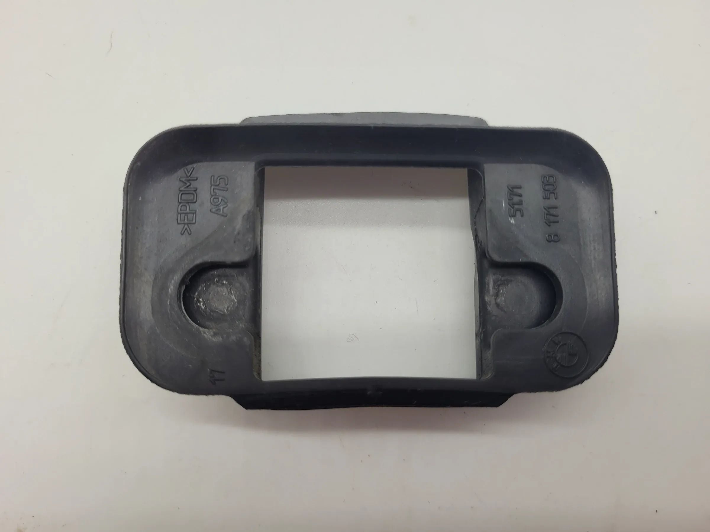 BMW 5er Touring E39 Dichtung Türfangband Vorne L/R 8171503 (Original)