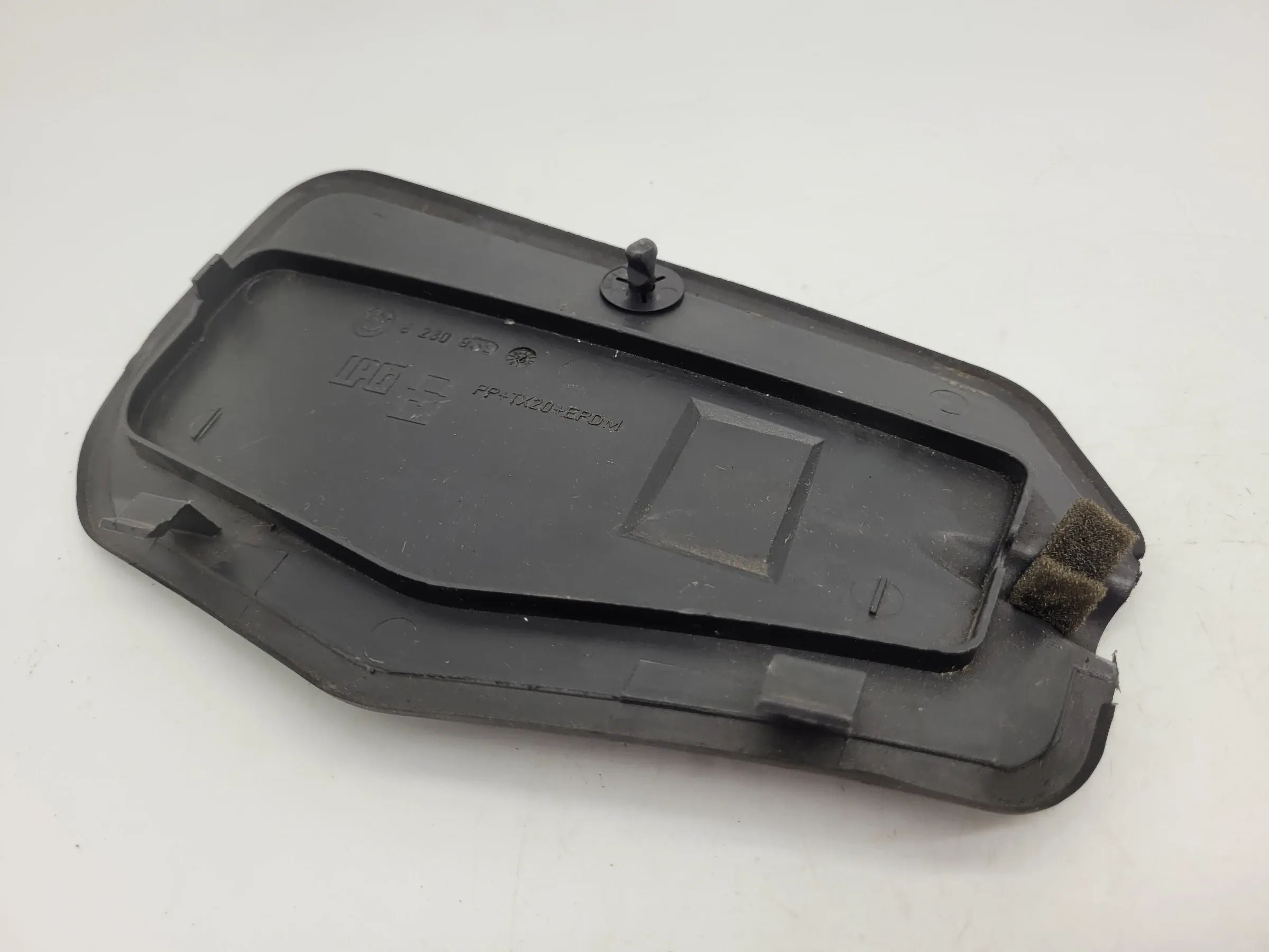 BMW 5er E39 Abdeckung Rückleuchte Links 8230959 (Original)