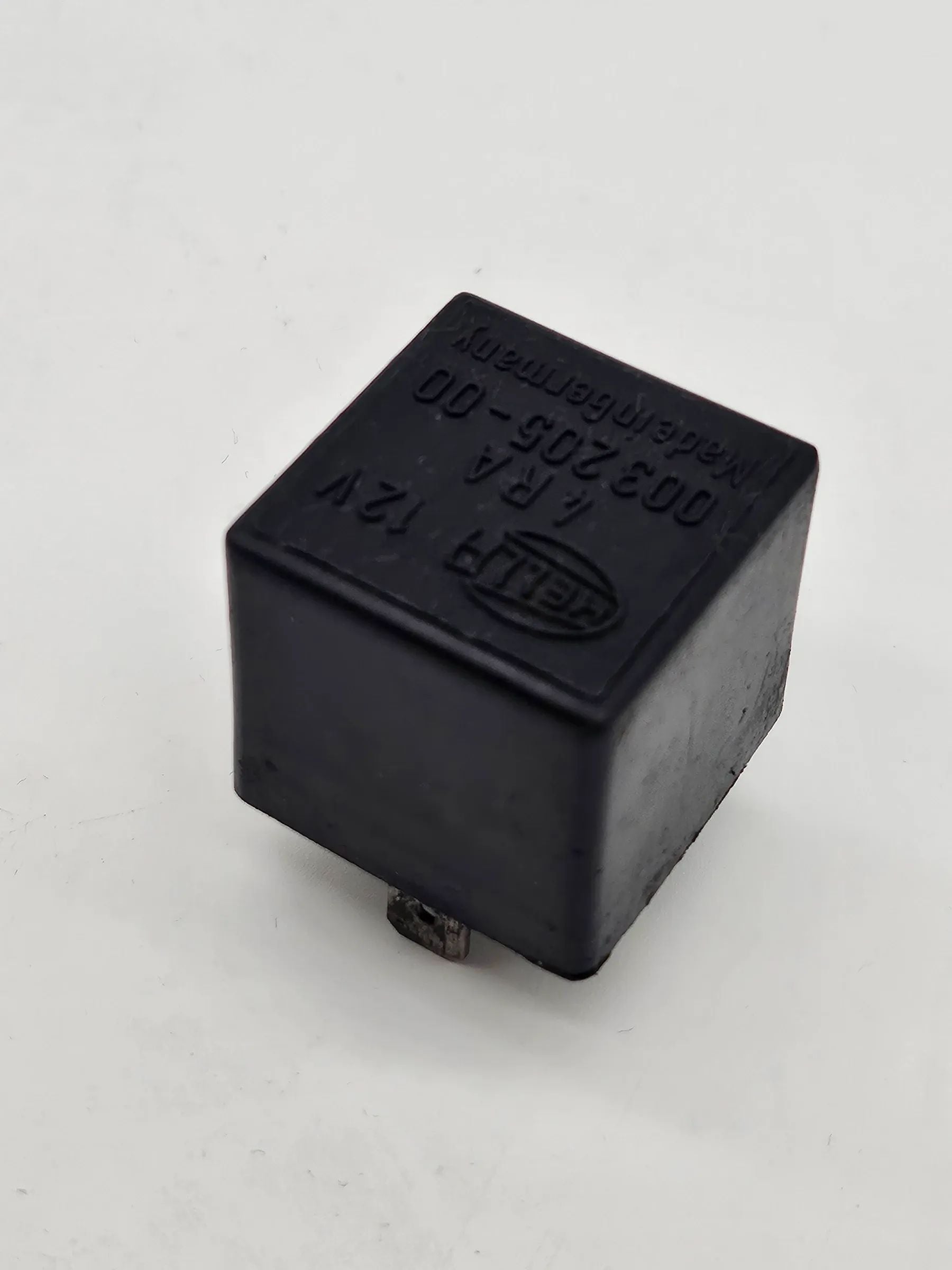 อะไหล่แท้ Hella รีเลย์ Relay ชุดรีเลย์ 4RA003205-00 สำหรับ Mercedes-Benz BMW