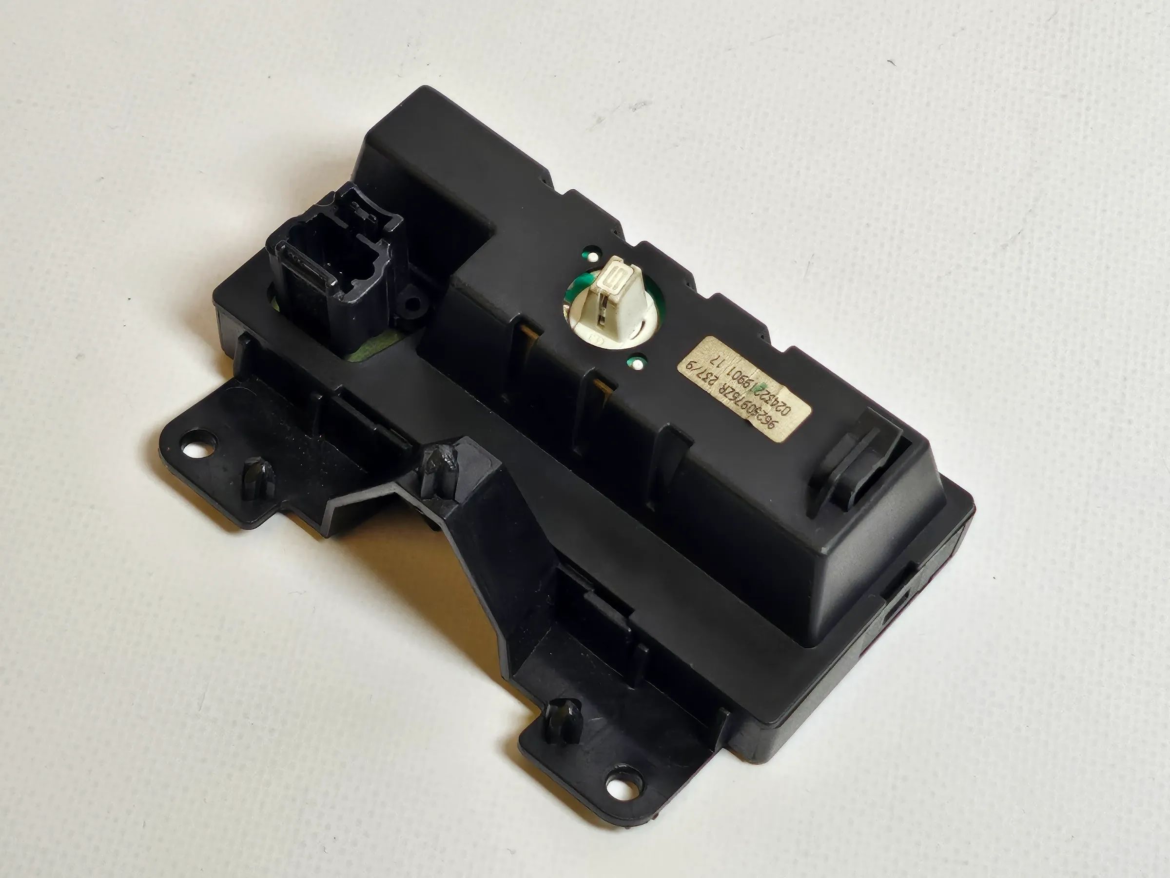 Original PEUGEOT 206 et CC Affichage Ordinateur de Bord Horloge Digitale 96250976ZR