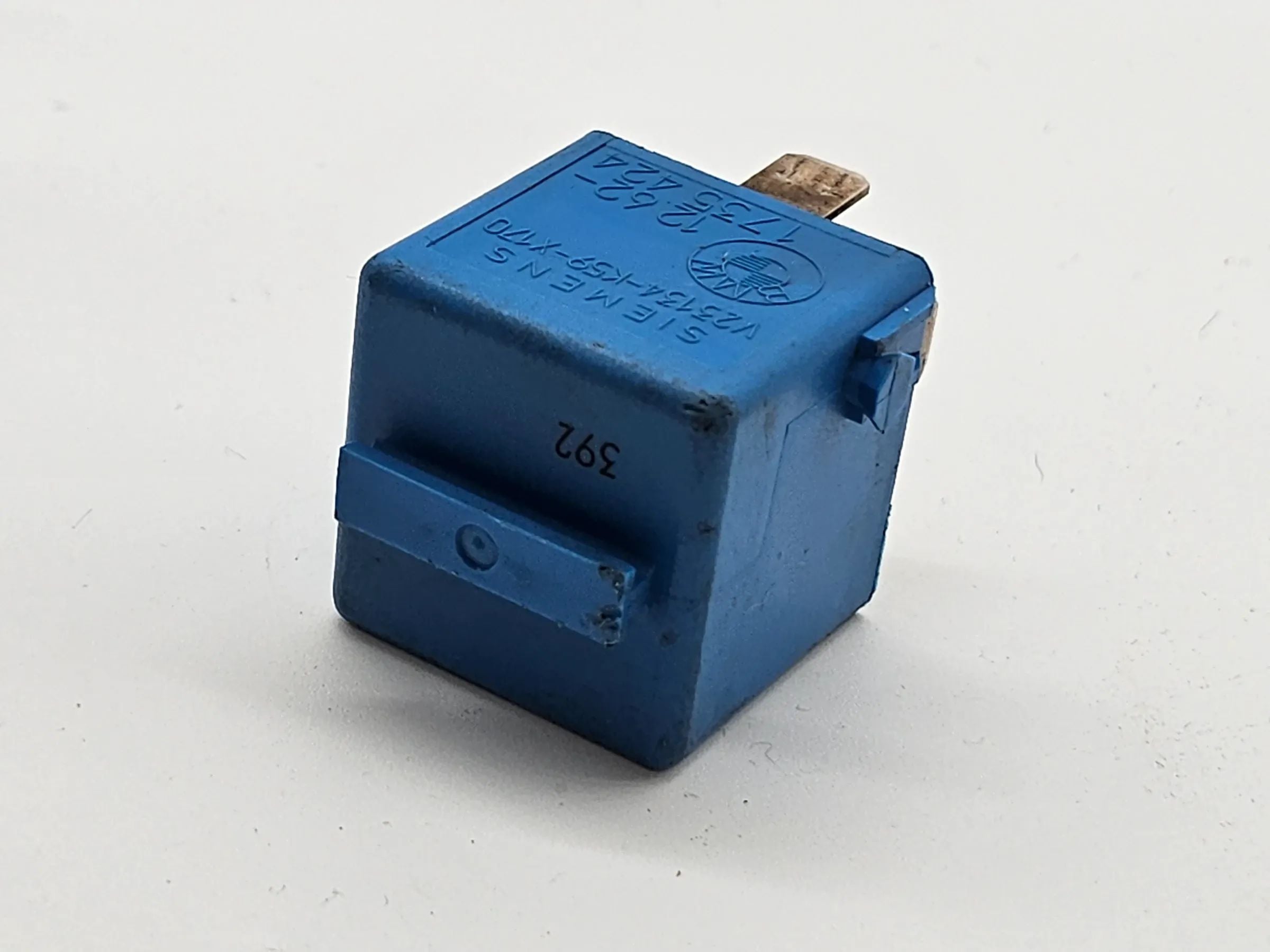 Relais d'origine BMW E34 E36 SIEMENS V23134-K59-X170 1735424