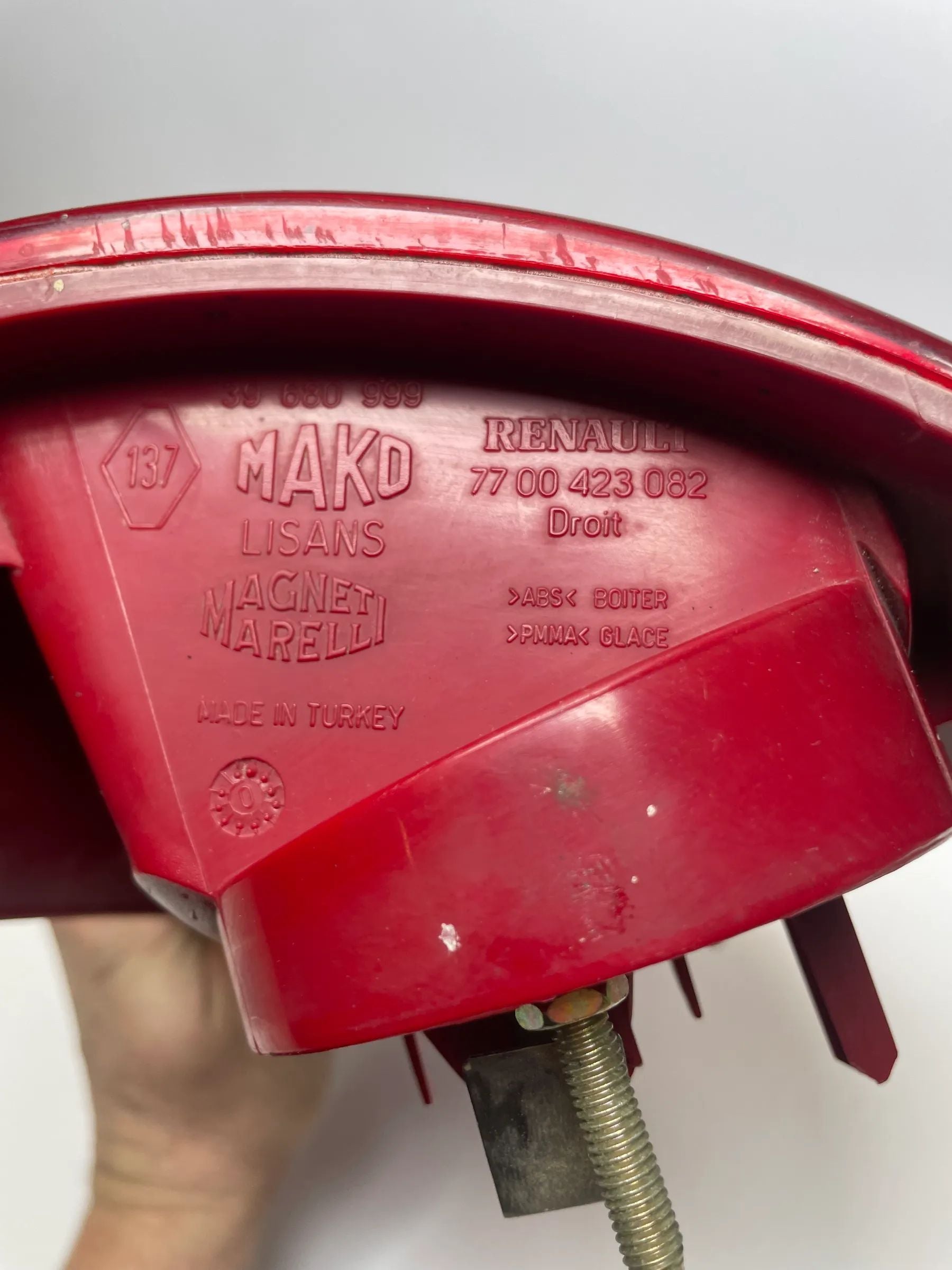 Renault Megan (BAO/1) Tail Light Right Rear 7700423082