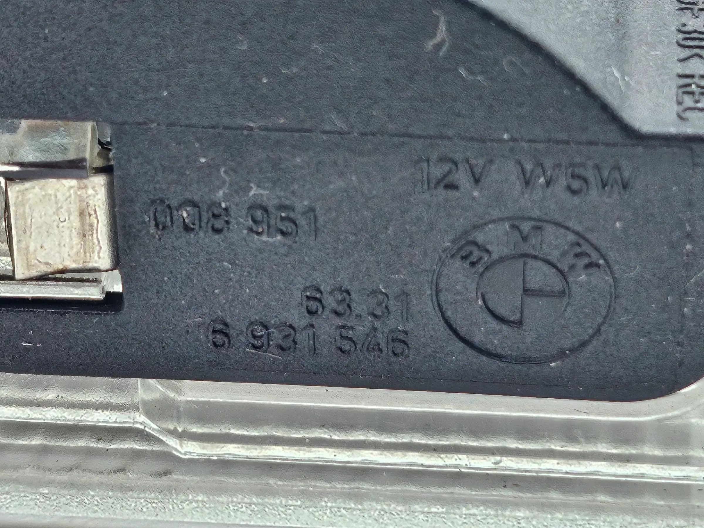 Original BMW 1er E87 3er E90 5er E60 Éclairage intérieur Lampe intérieure 6931546