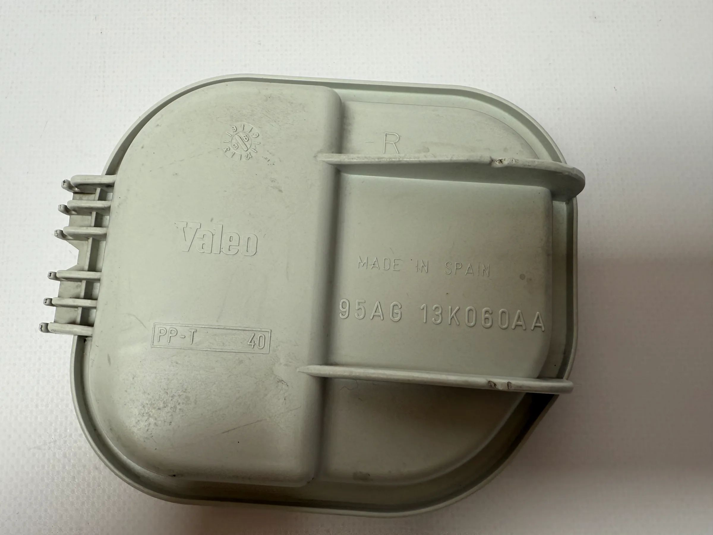อะไหล่แท้ Ford Escort VI/VII 95AG-13K060-AA ฝาครอบไฟหน้าขวา