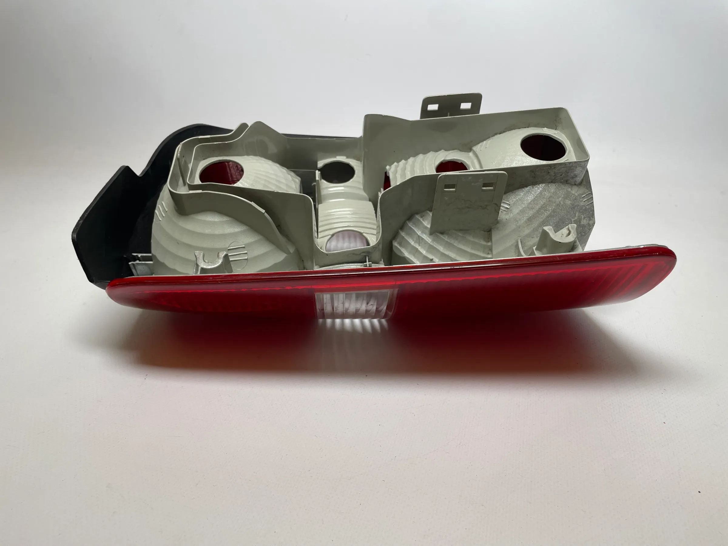 Original Volkswagen Touran (1T1/1T2) Rückleuchte Rechts Hinten 1T0945096C