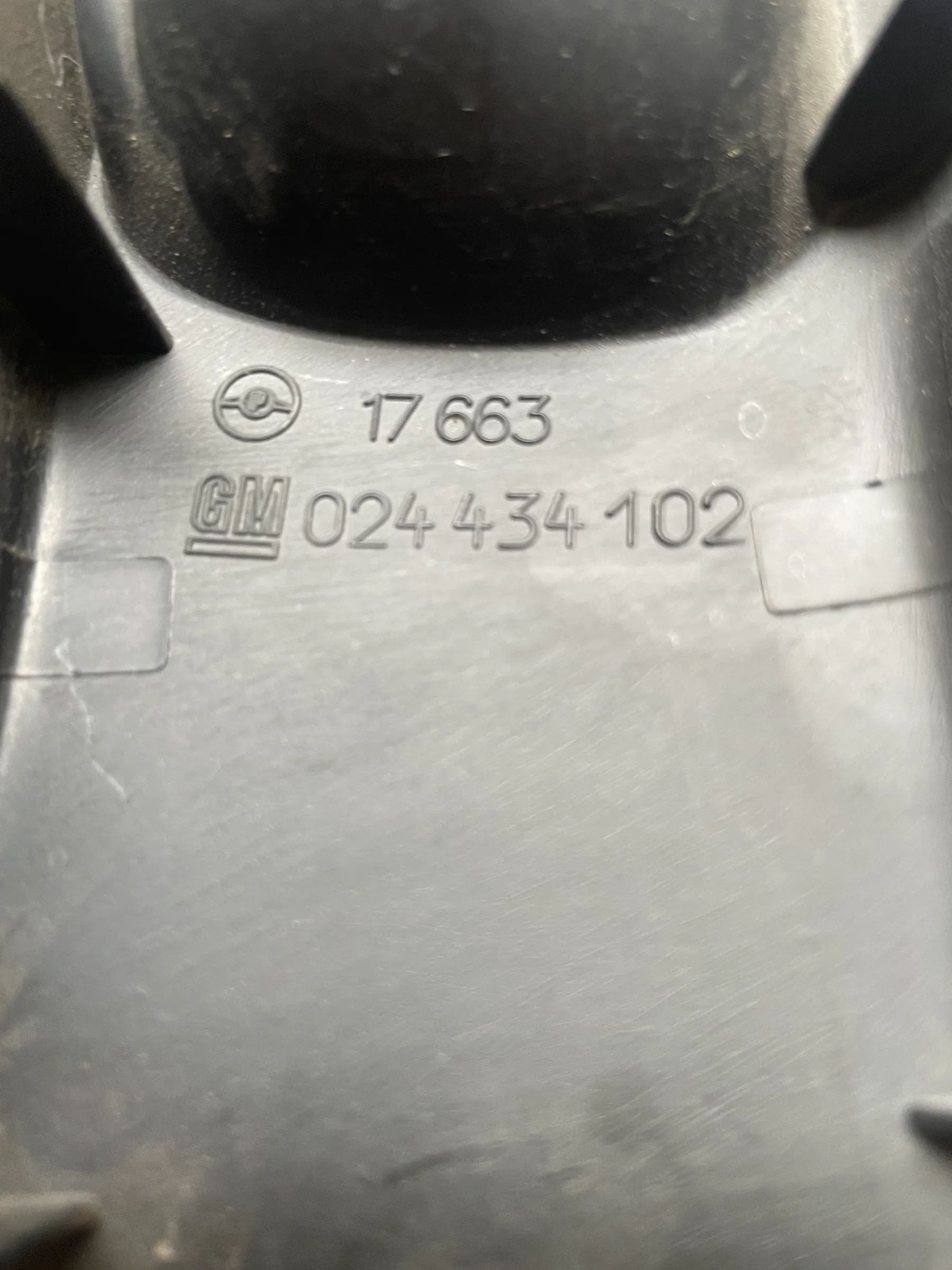 Original Opel Astra (T98) Verkleidung Türgriff Rechts 024434102