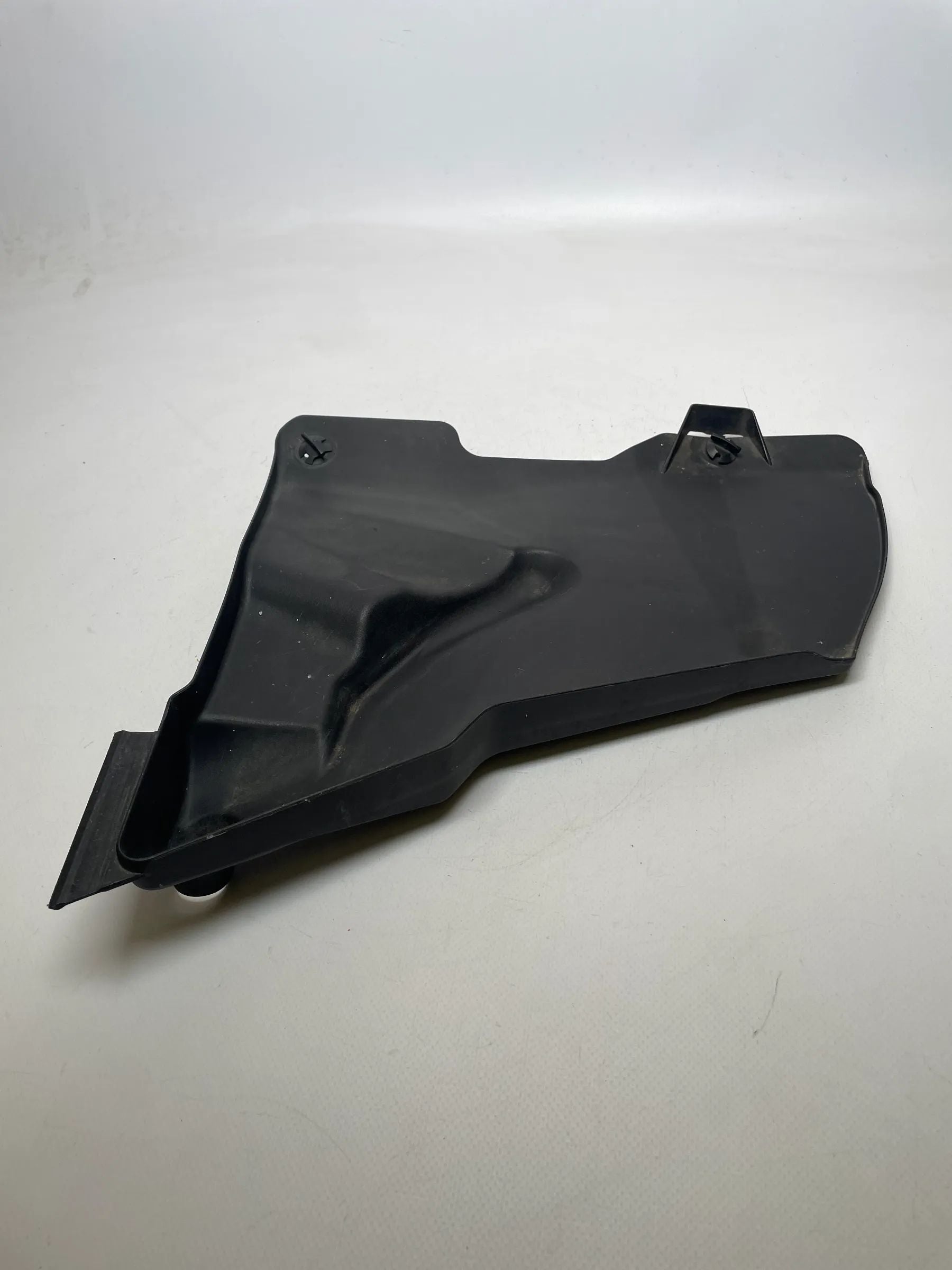 Original Mercedes C-Klasse (W203) Verkleidung Luftkanal 2038301513