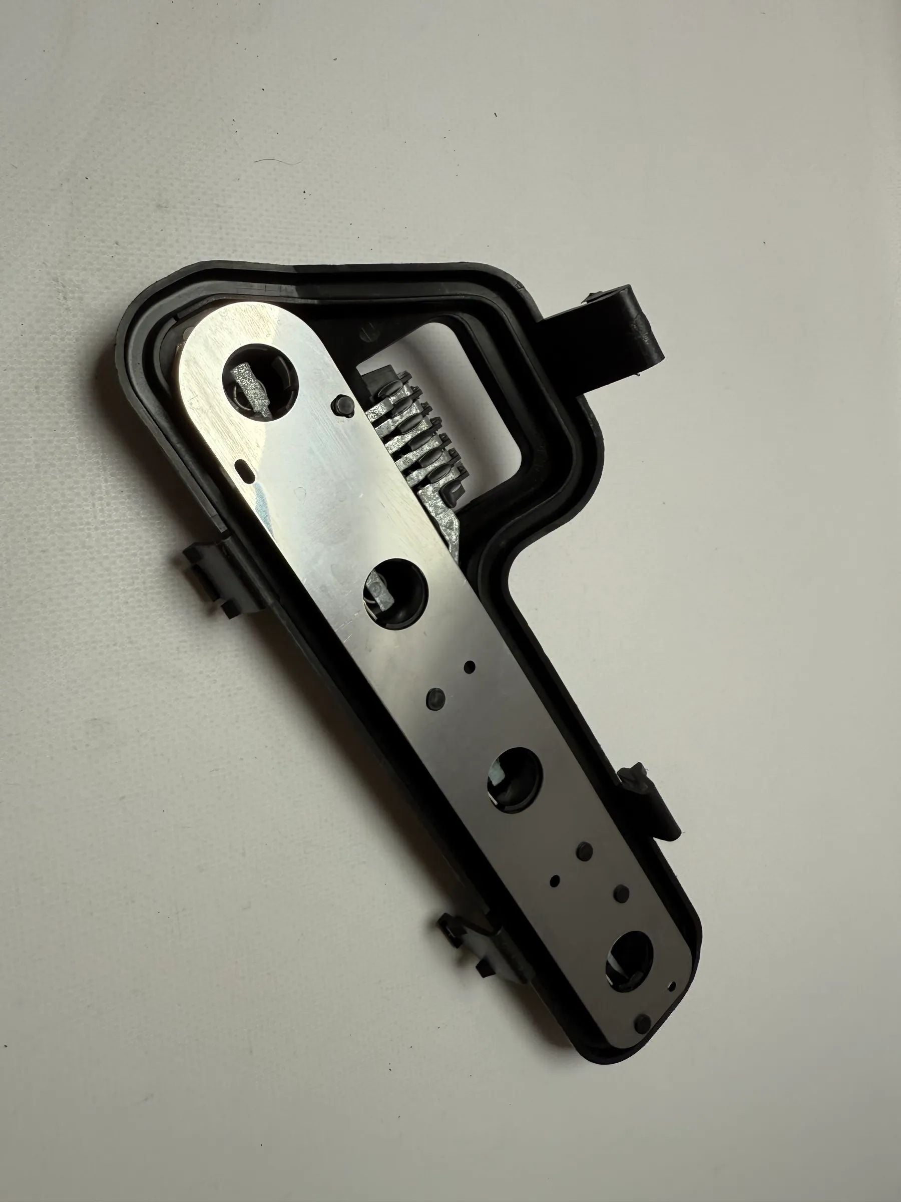 Original Opel Zafira A T98 lamp holder rear light right GM Yorka 5249 