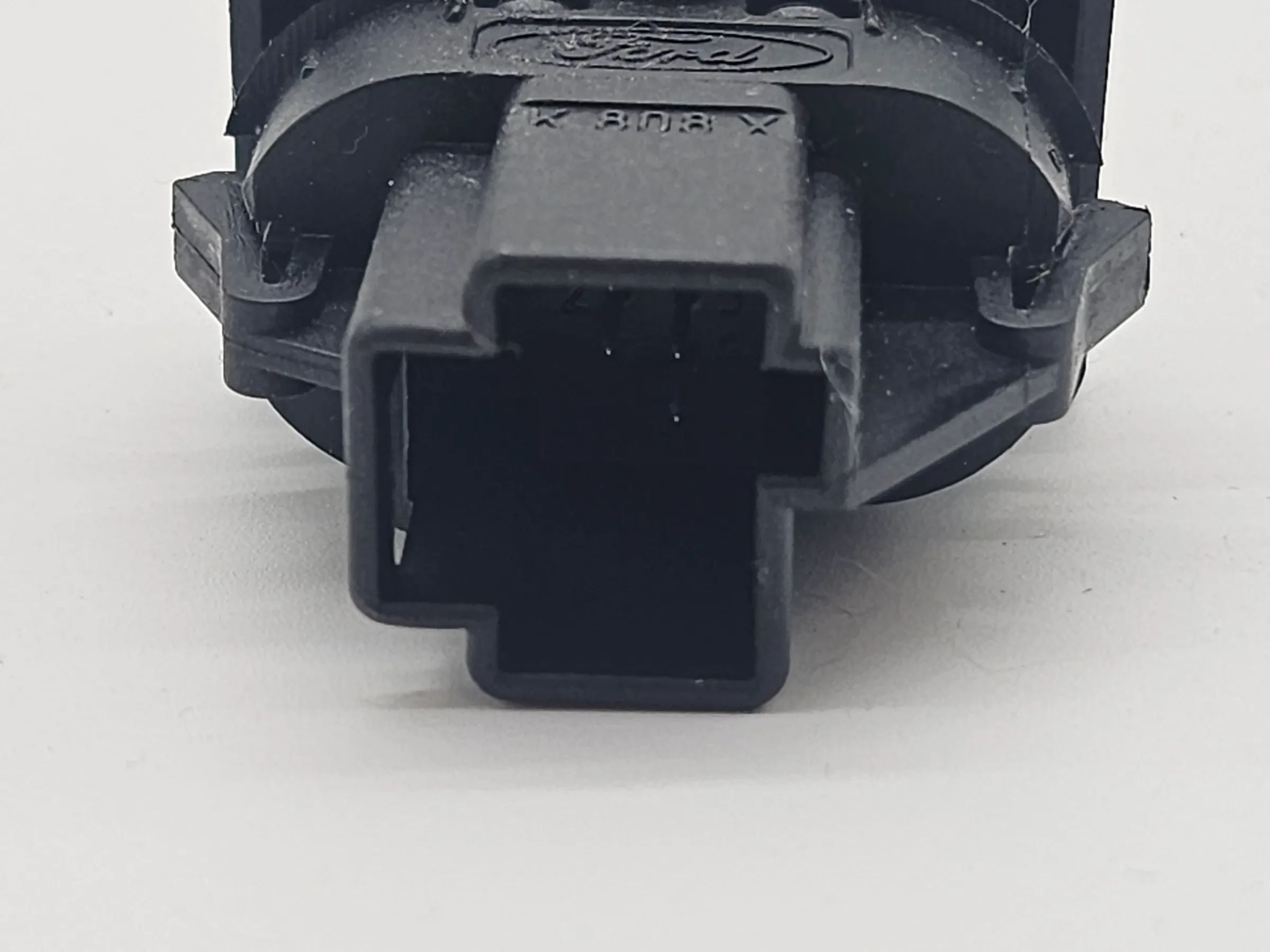 Oryginalny Ford Mondeo MK 3 przełącznik podnośnika szyb przedni prawy 1S7T14529AB