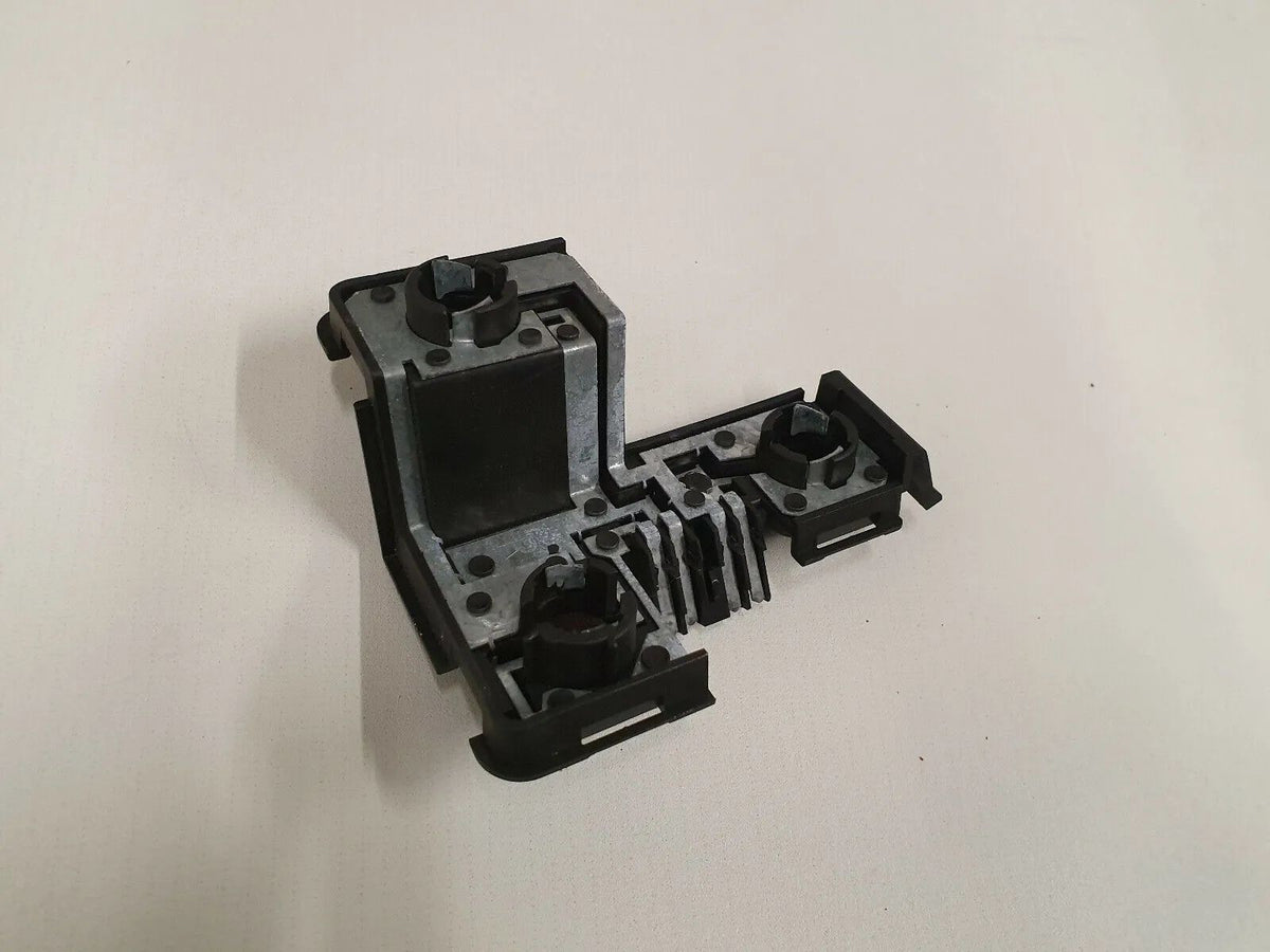 Originale Opel Omega B Supporto Lampada GM5033 Portalampada Destro K16