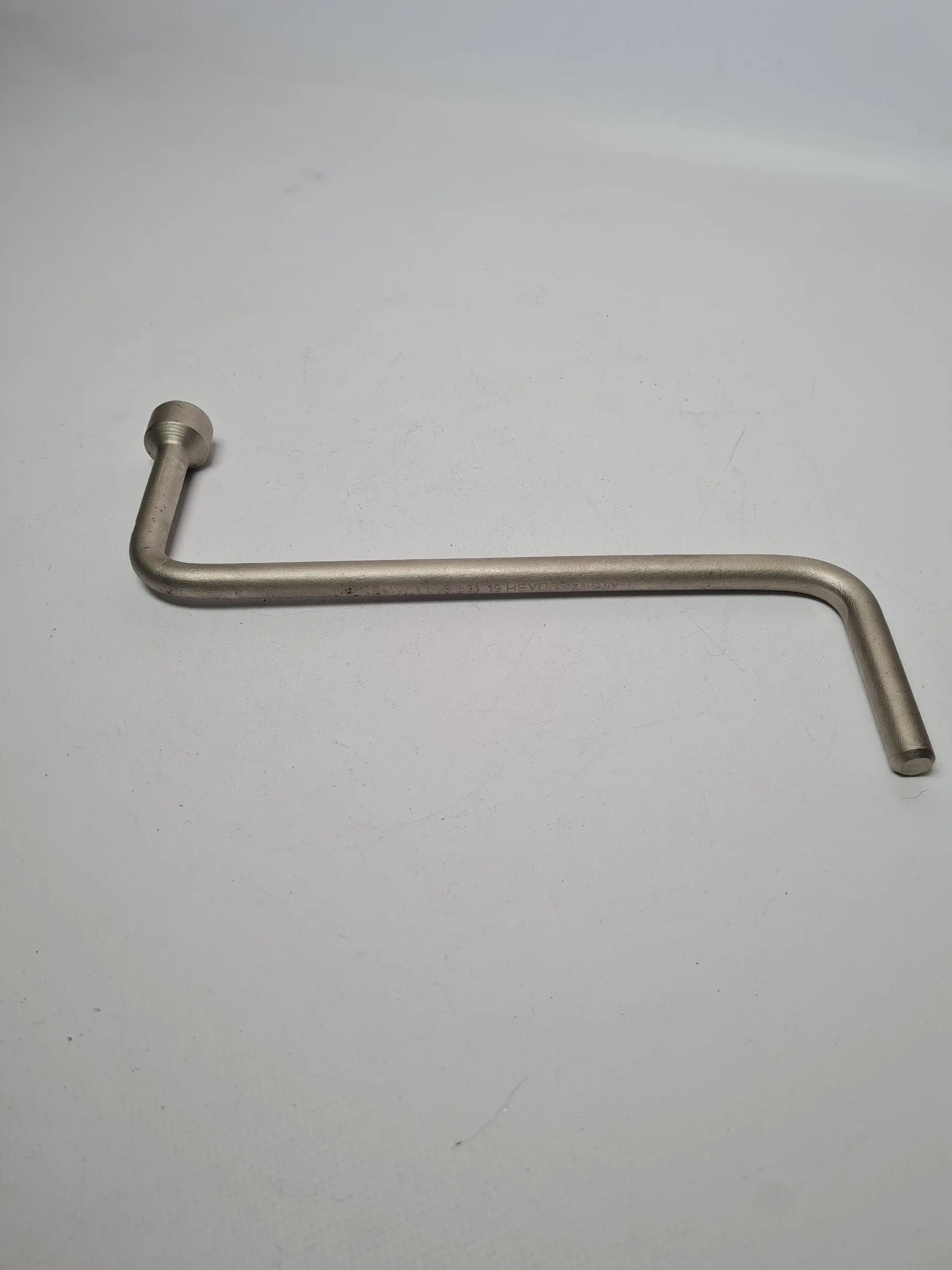 Original BMW X5 (E53) Verkleidung Herckklappe Rechts 8402618