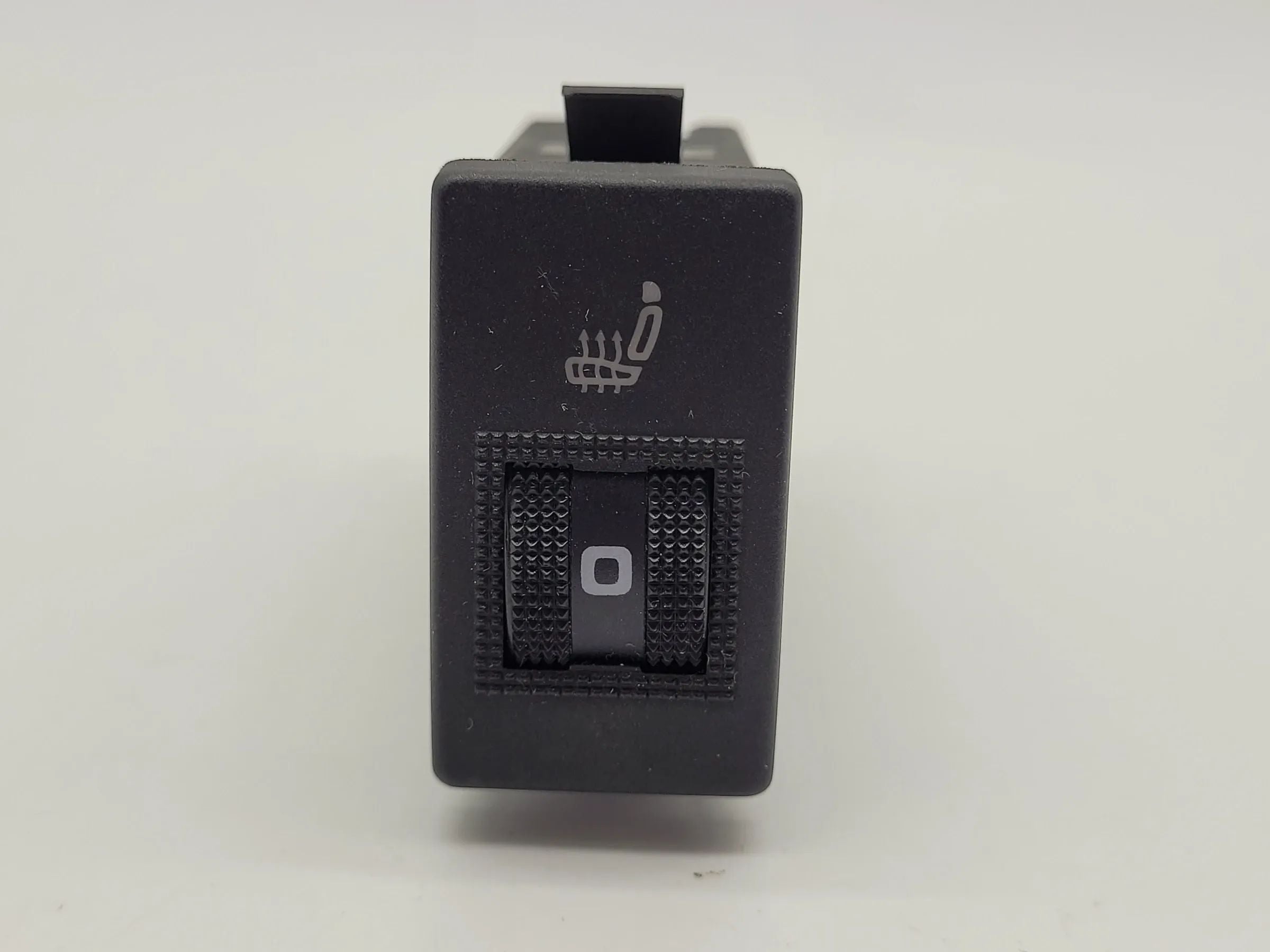 Original AUDI A4 (8D2/B5) Schalter Sitzheizung, 8D0963563