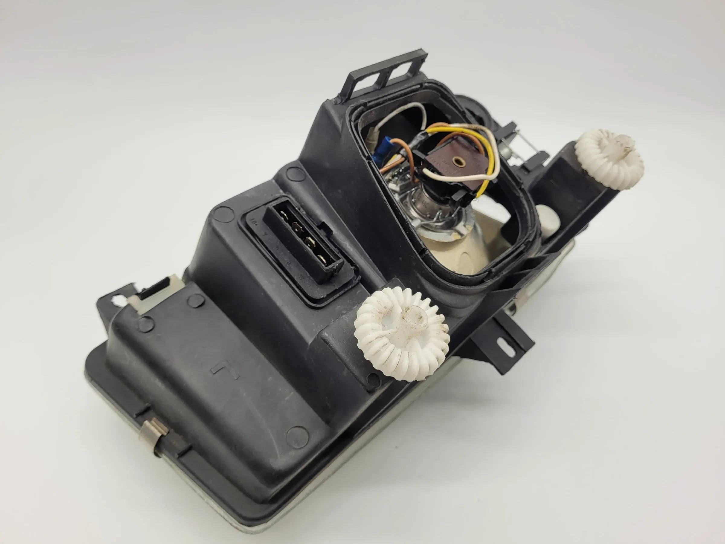 Original Seat Ibiza II 2 / Cordoba (6K1) Scheinwerfer Links 0210452