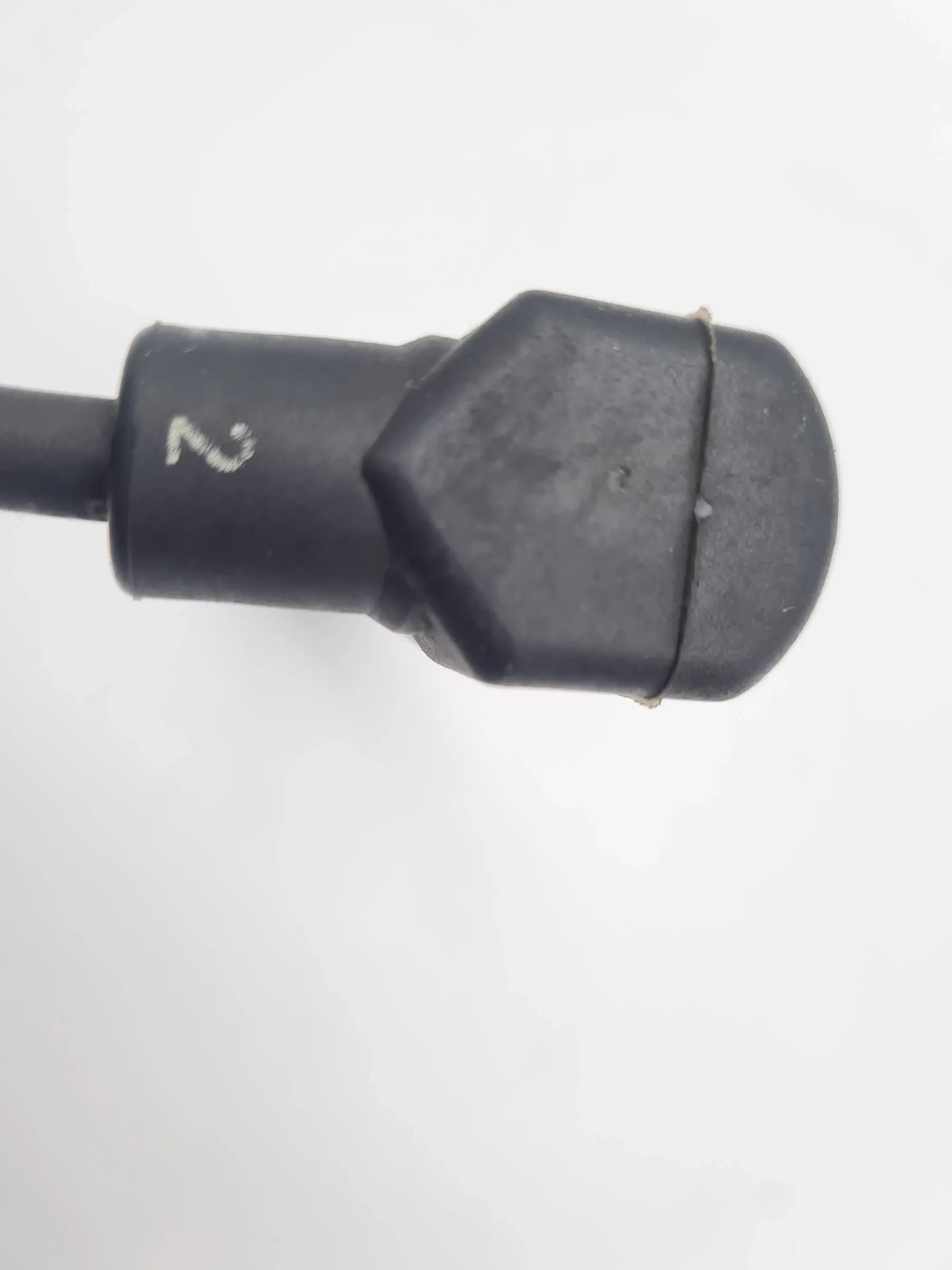 Original Audi A4/A6 VW Passat Zündkabel Zylinder 2 06A035255A / 13299/5